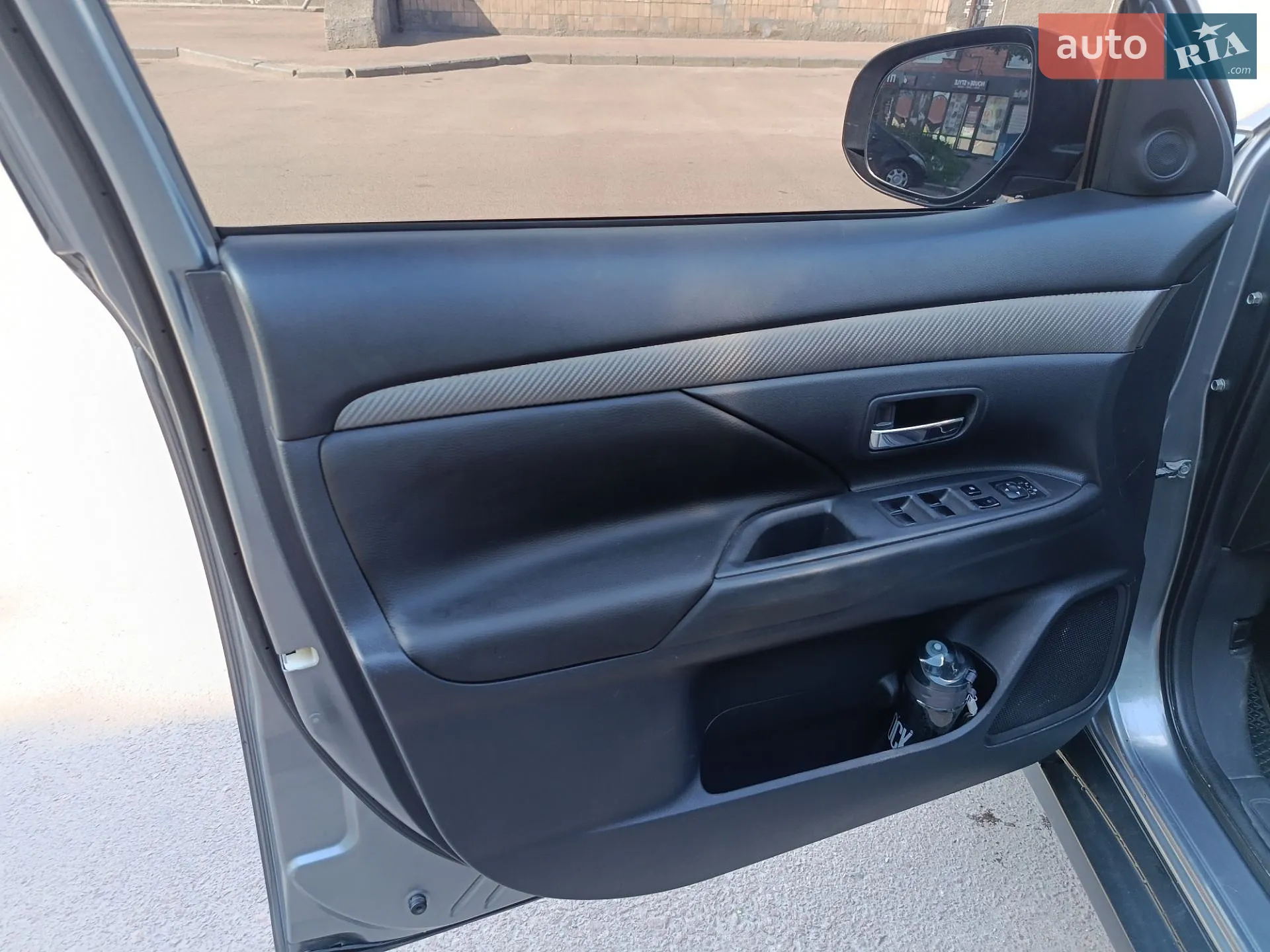 2013 Mitsubishi Outlander - мініатюра 11