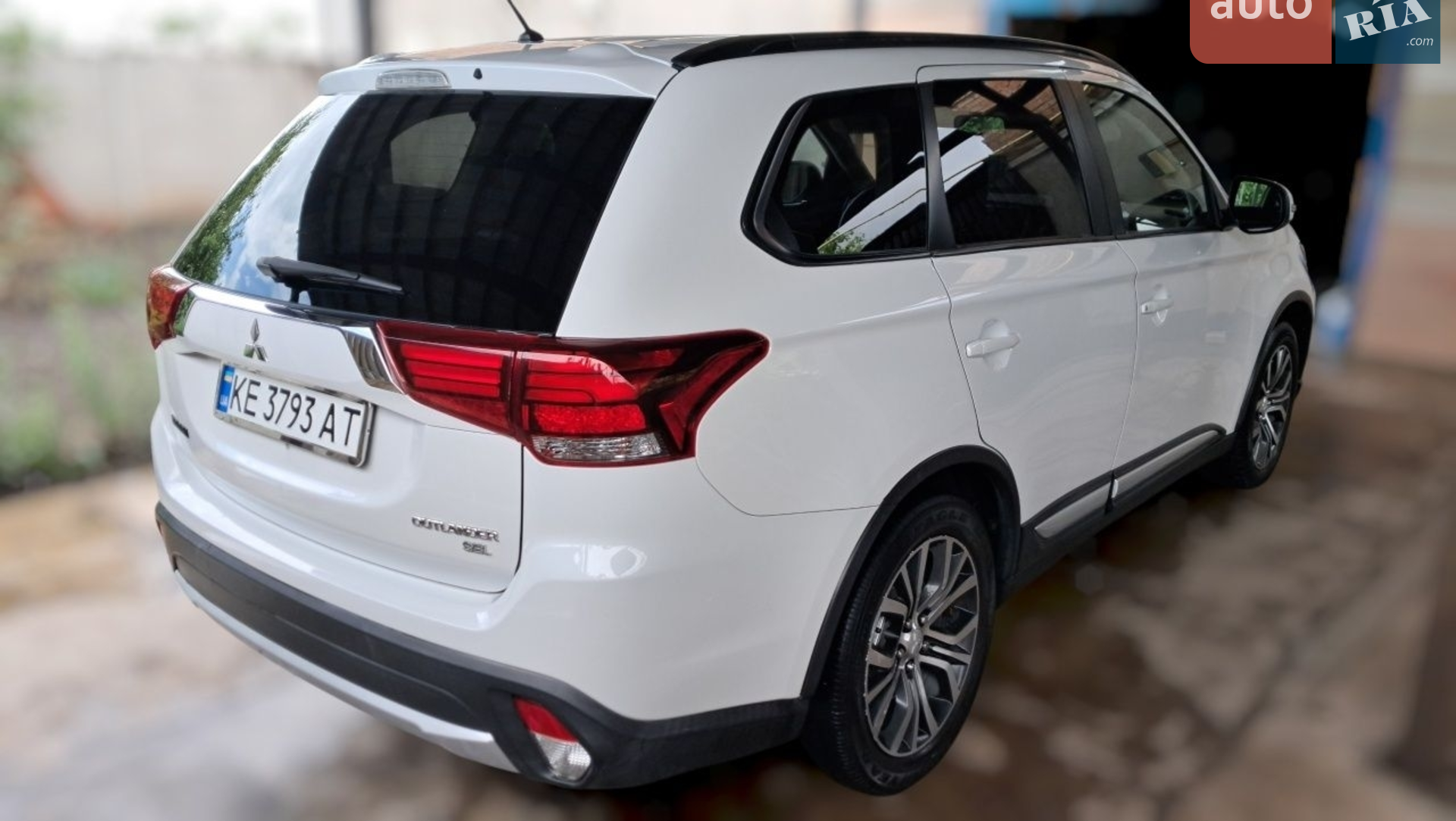 2016 Mitsubishi Outlander - мініатюра 3