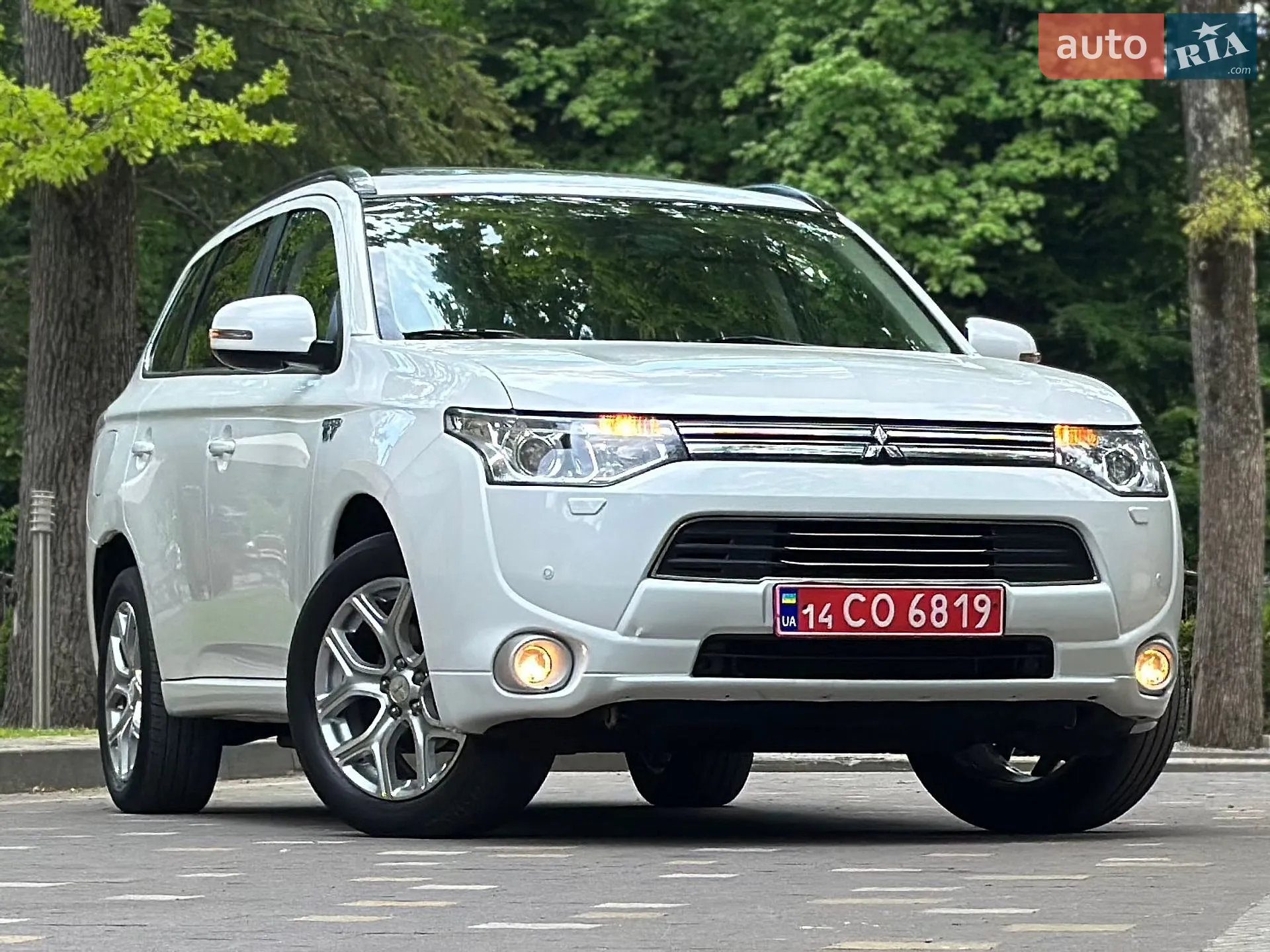 2015 Mitsubishi Outlander - мініатюра 17