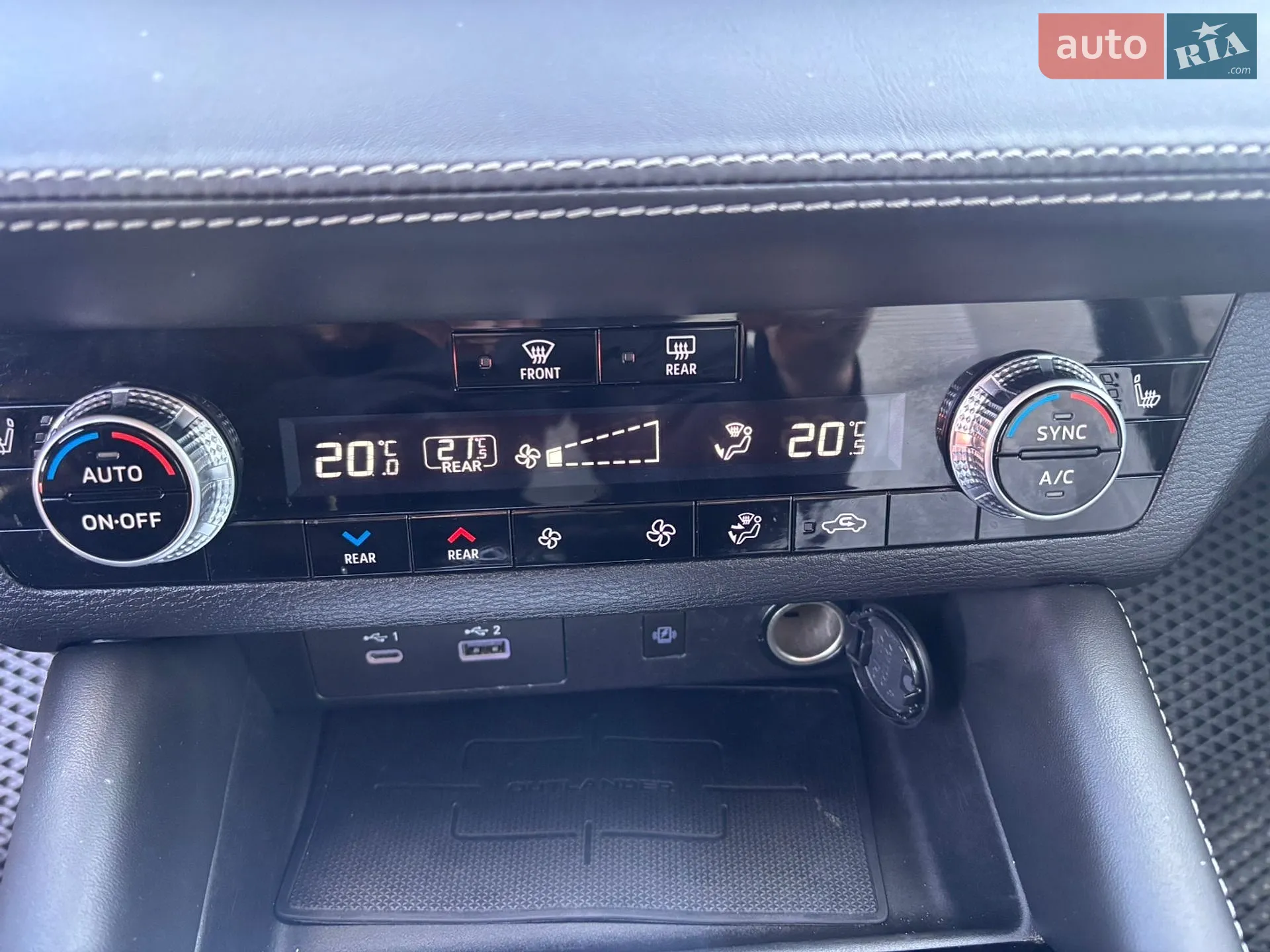 2022 Mitsubishi Outlander - мініатюра 36