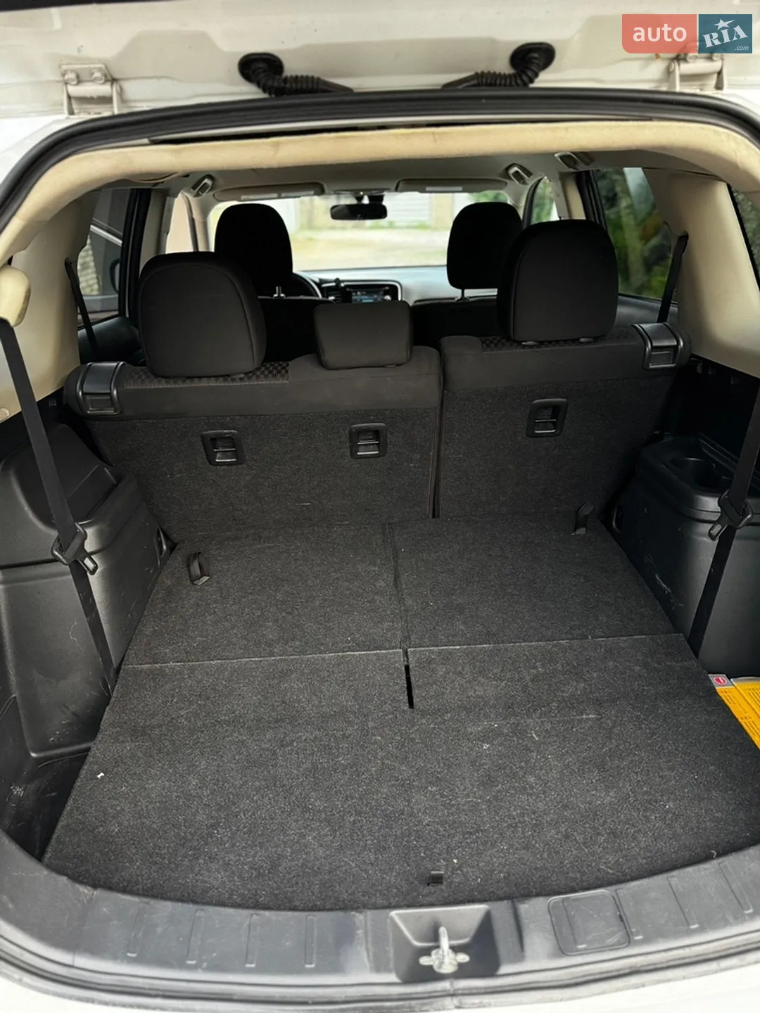 2013 Mitsubishi Outlander - мініатюра 18