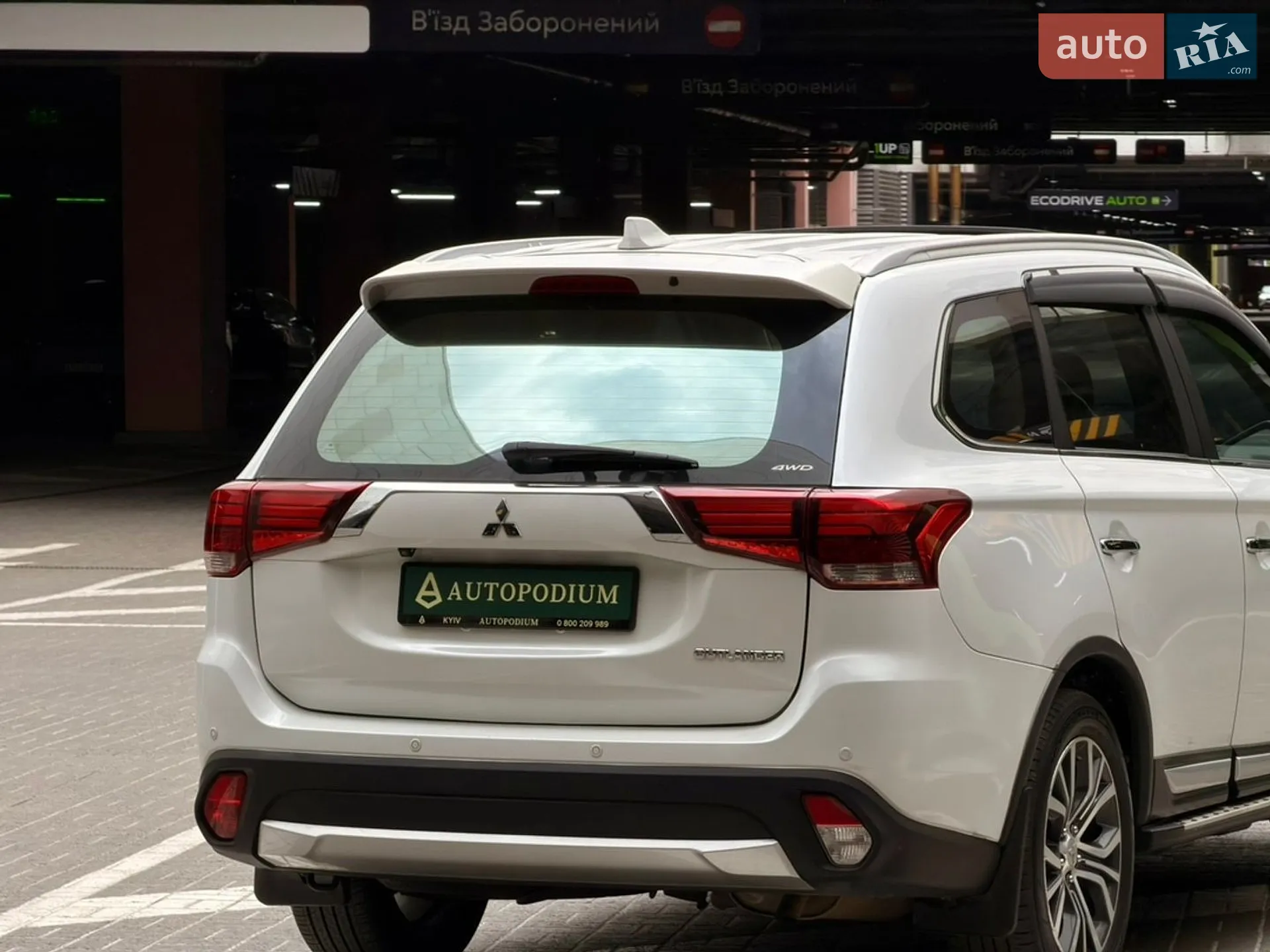 2018 Mitsubishi Outlander - мініатюра 4
