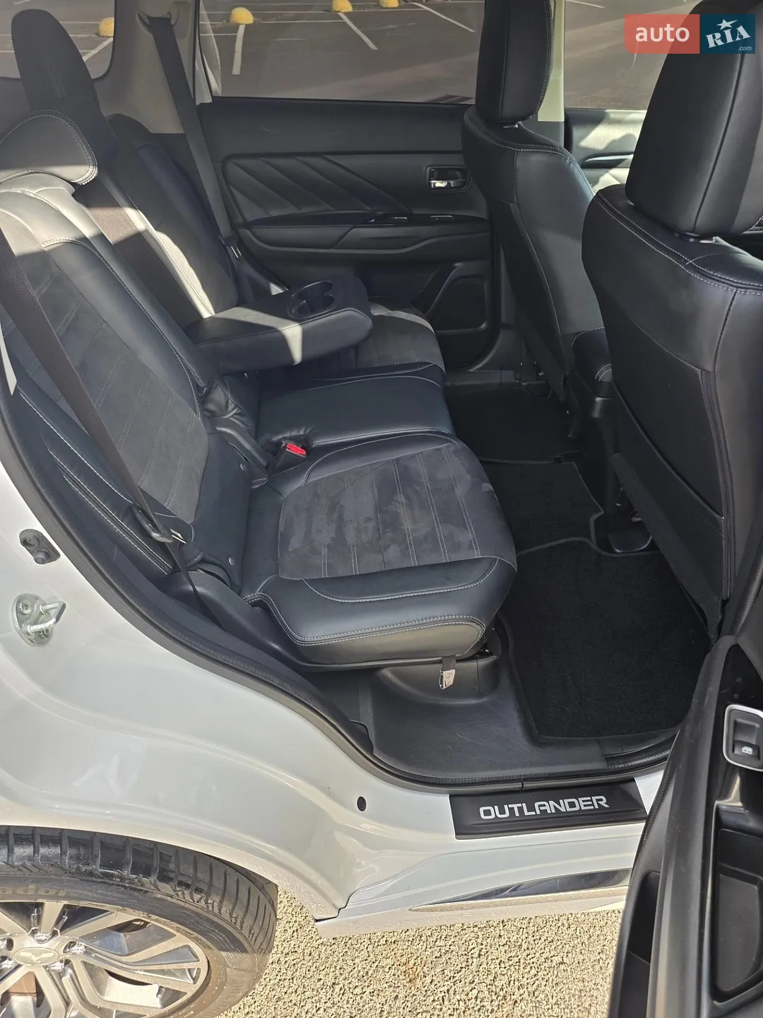 2018 Mitsubishi Outlander - мініатюра 11