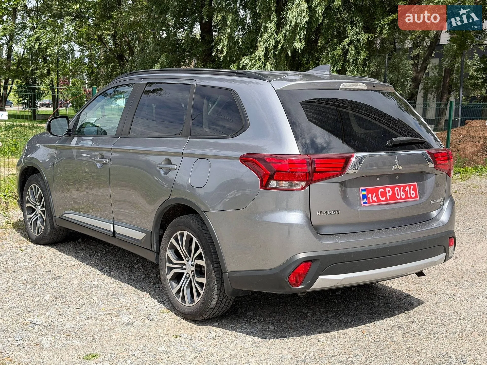 2017 Mitsubishi Outlander - мініатюра 5