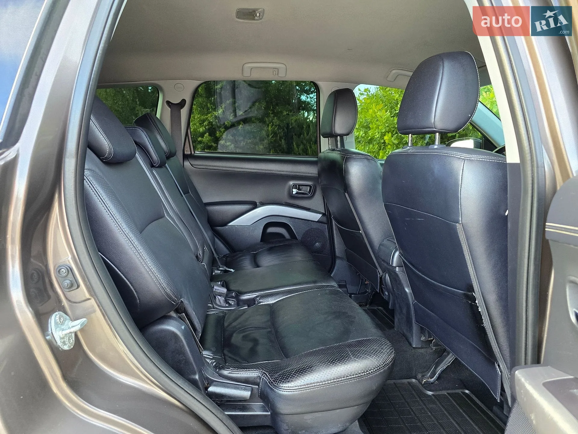 2010 Mitsubishi Outlander - мініатюра 31