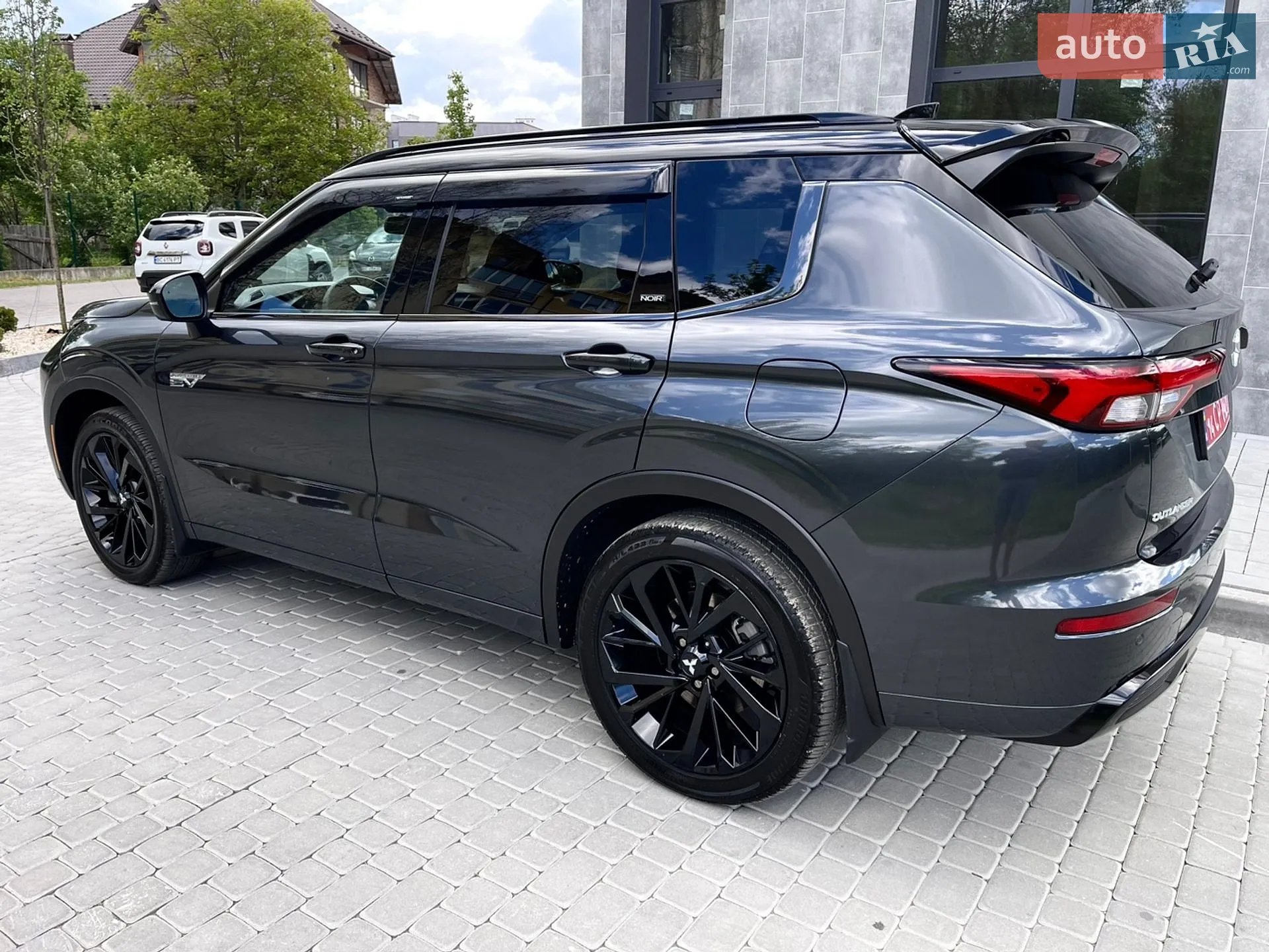 2025 Mitsubishi Outlander - мініатюра 11
