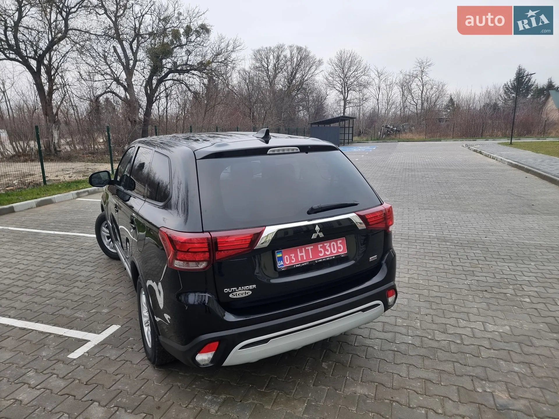 2020 Mitsubishi Outlander - мініатюра 9