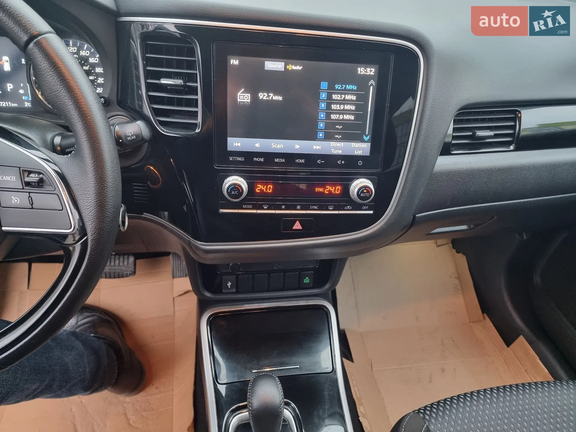 2020 Mitsubishi Outlander - мініатюра 24