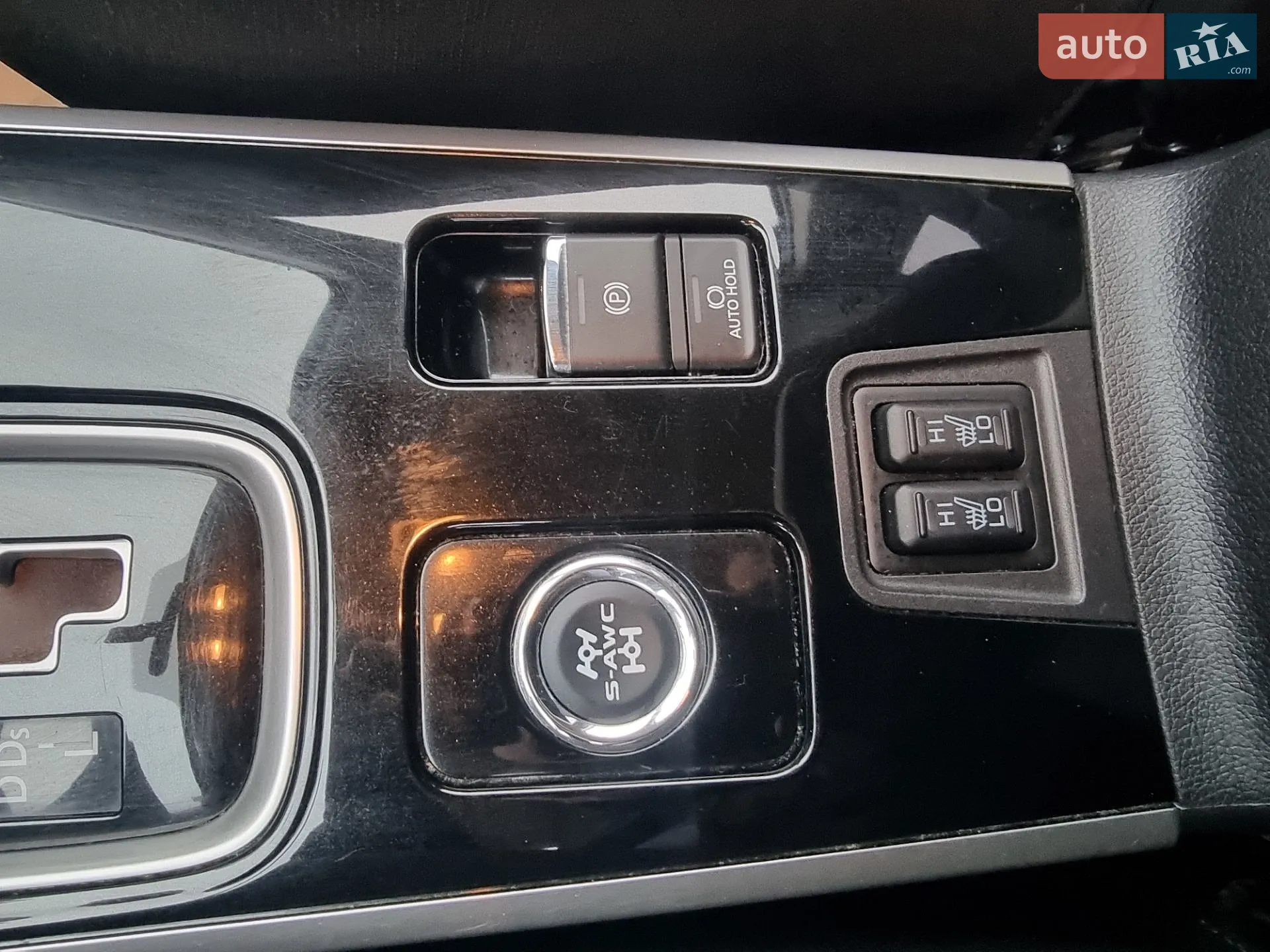 2020 Mitsubishi Outlander - мініатюра 29