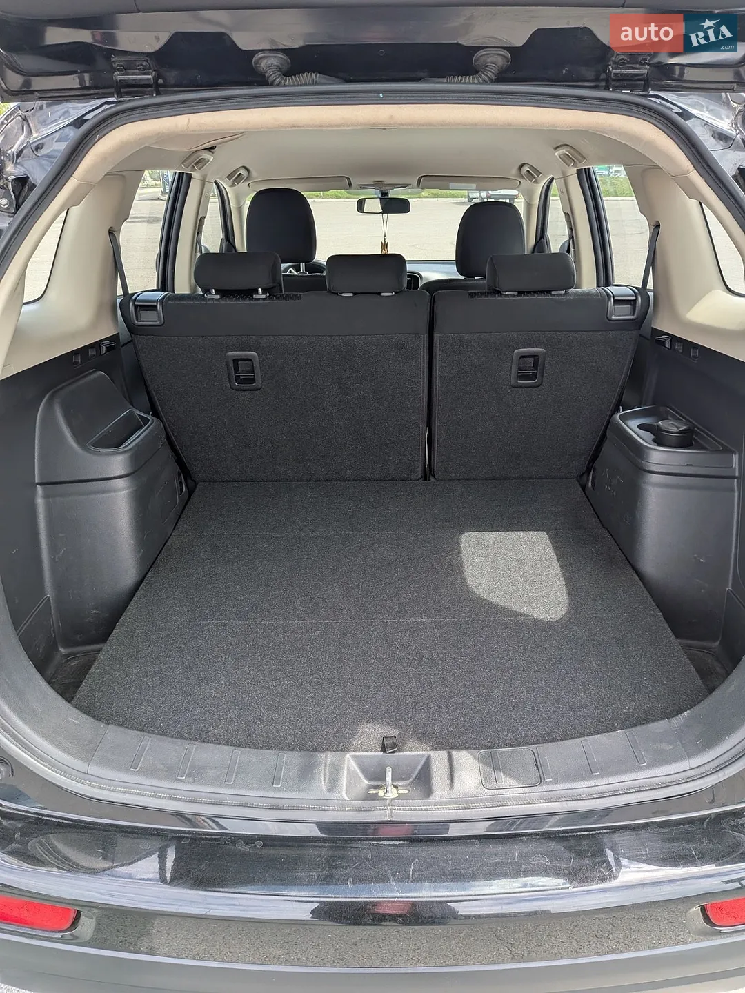 2012 Mitsubishi Outlander - мініатюра 17