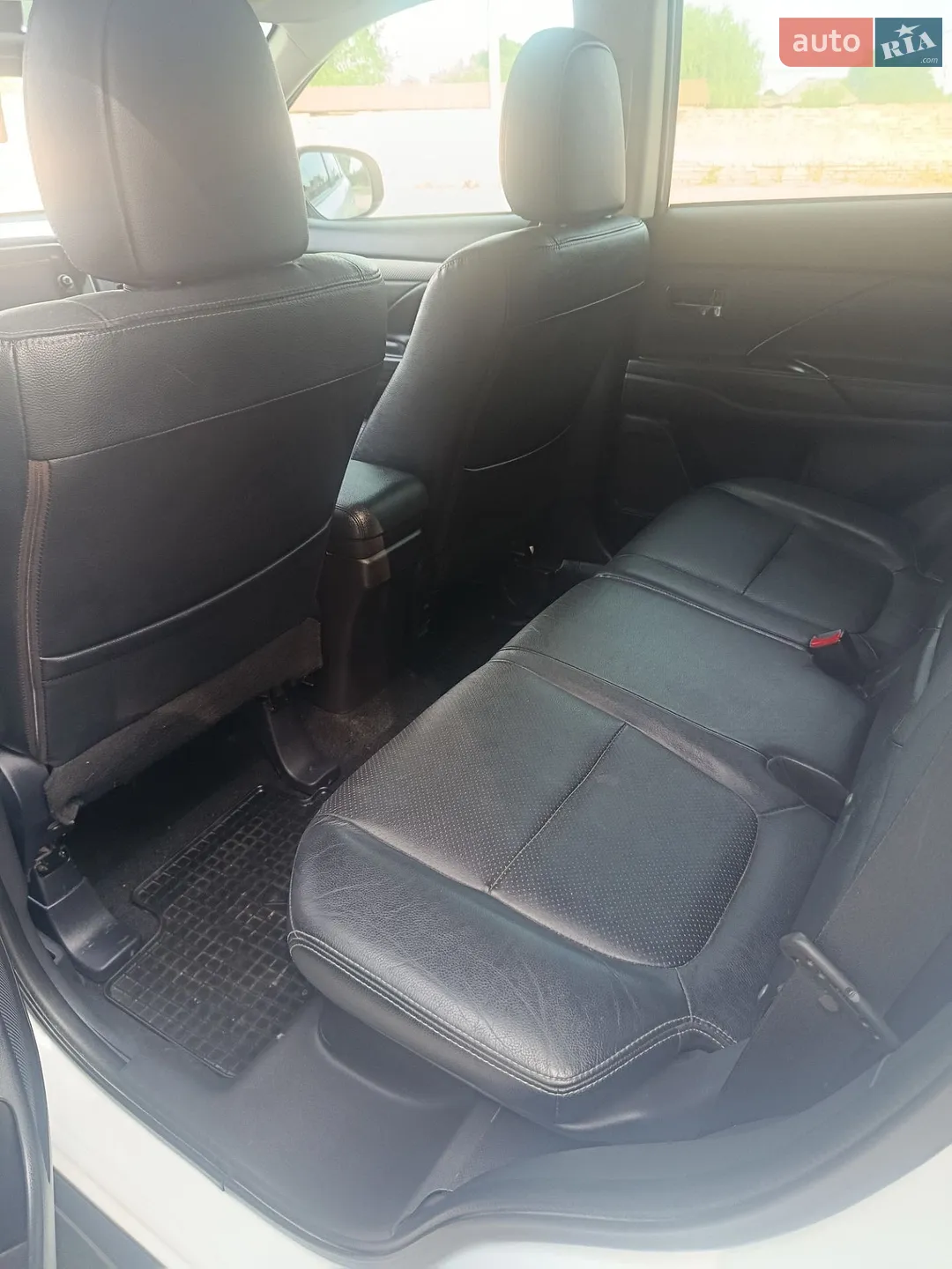 2013 Mitsubishi Outlander - мініатюра 8