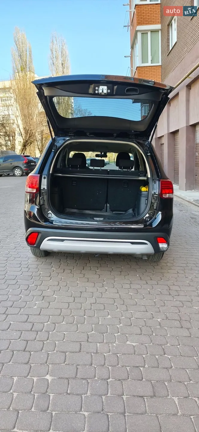 2018 Mitsubishi Outlander - мініатюра 5