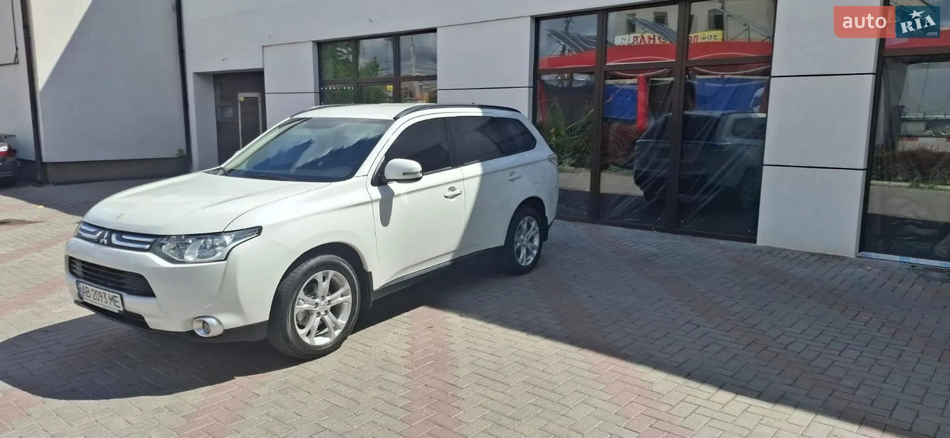 2013 Mitsubishi Outlander - мініатюра 3