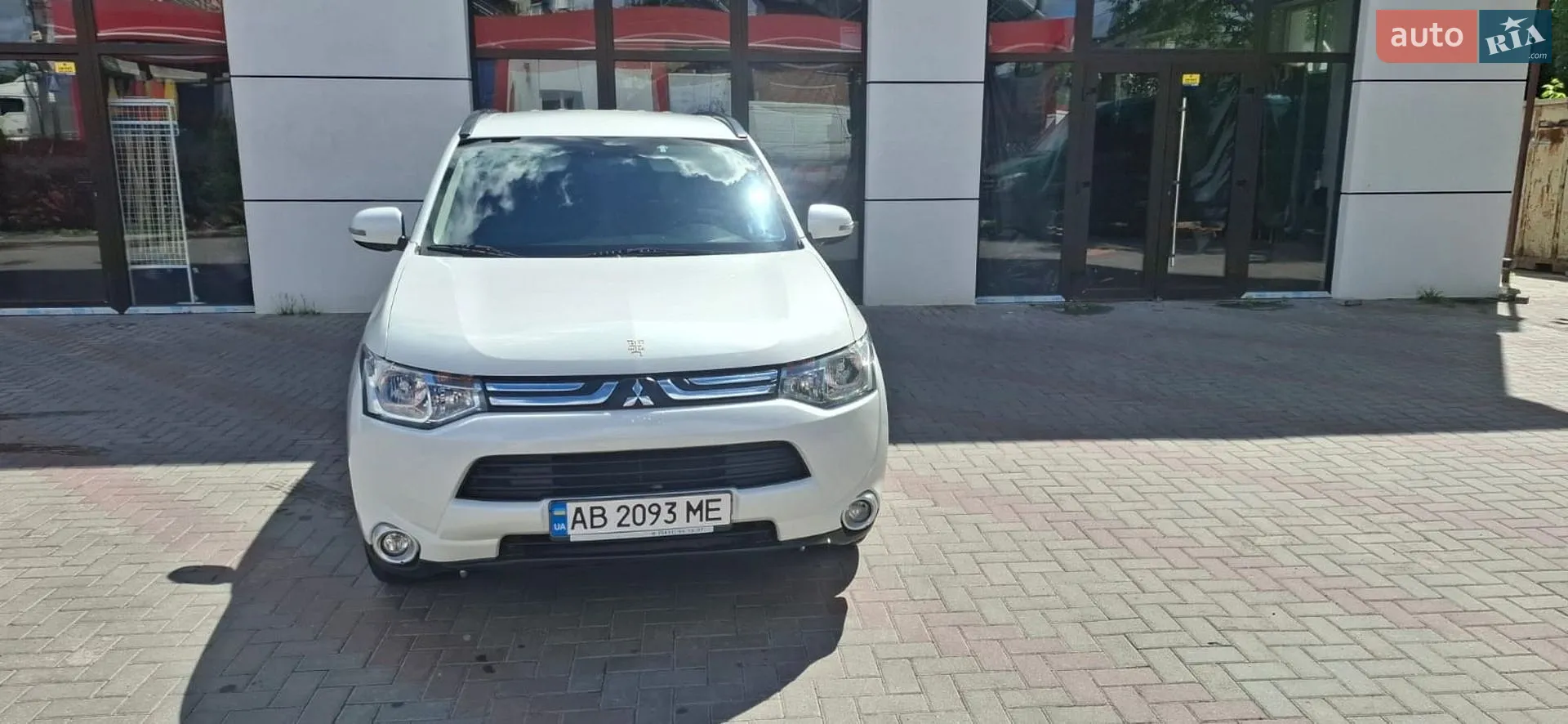 2013 Mitsubishi Outlander - мініатюра 4