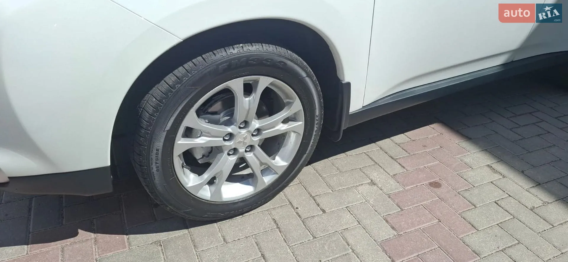 2013 Mitsubishi Outlander - мініатюра 11