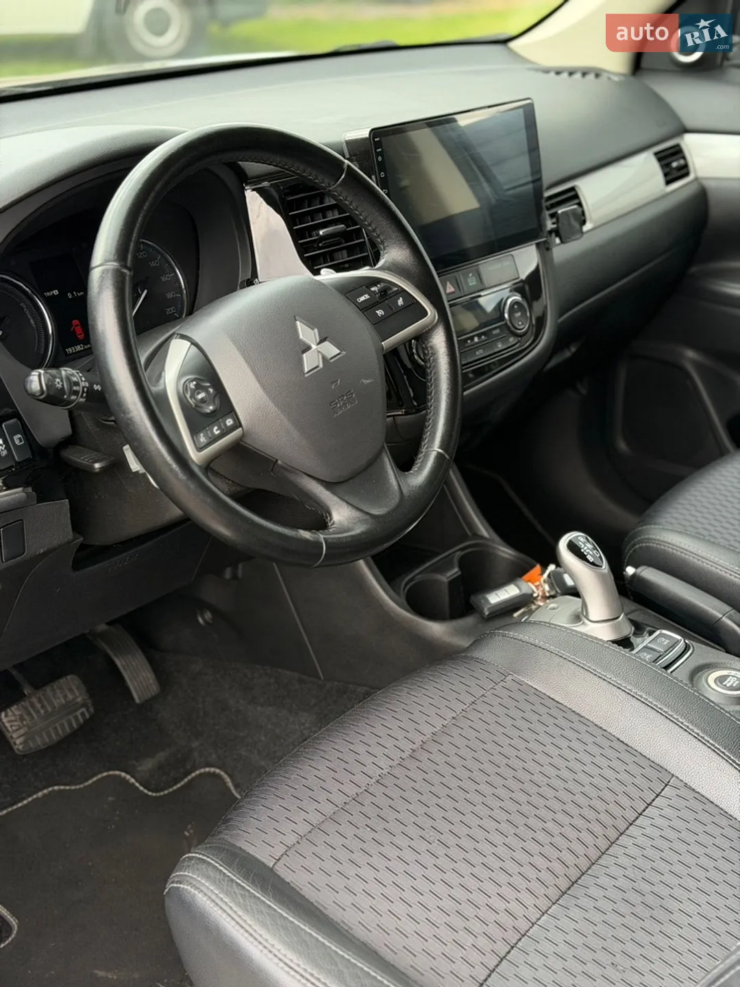 2014 Mitsubishi Outlander - мініатюра 40