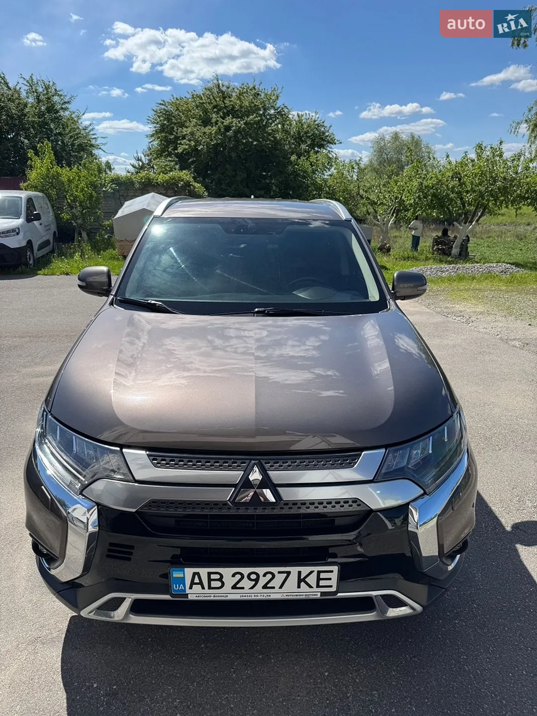 2018 Mitsubishi Outlander - фото 1