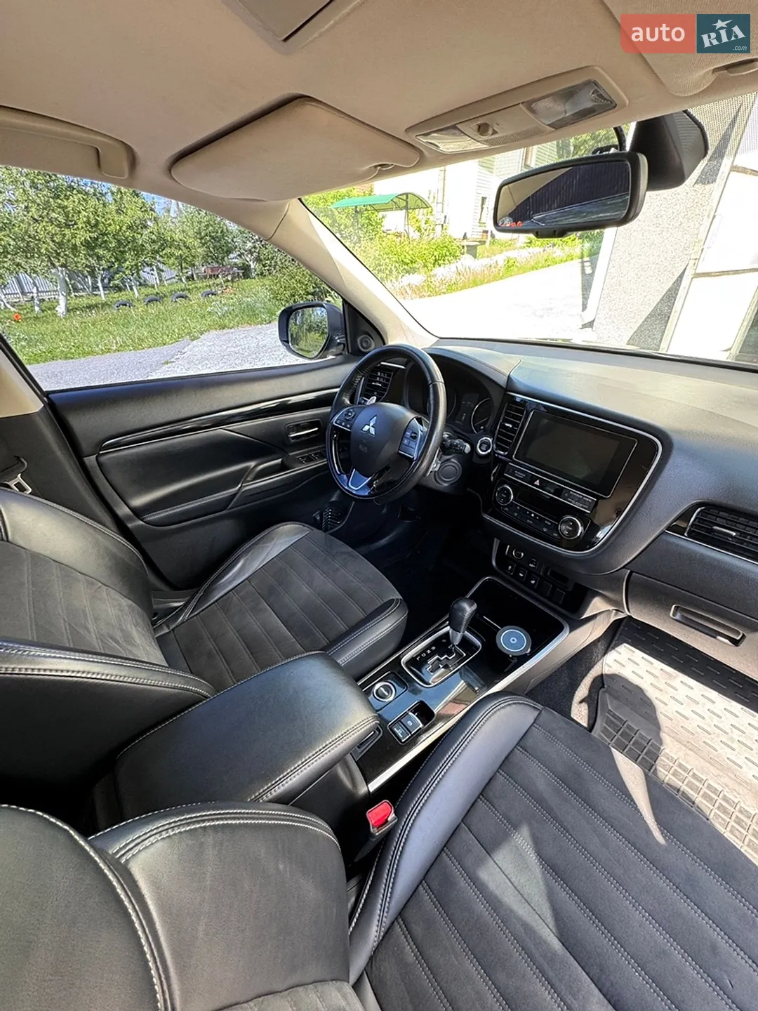 2018 Mitsubishi Outlander - мініатюра 11