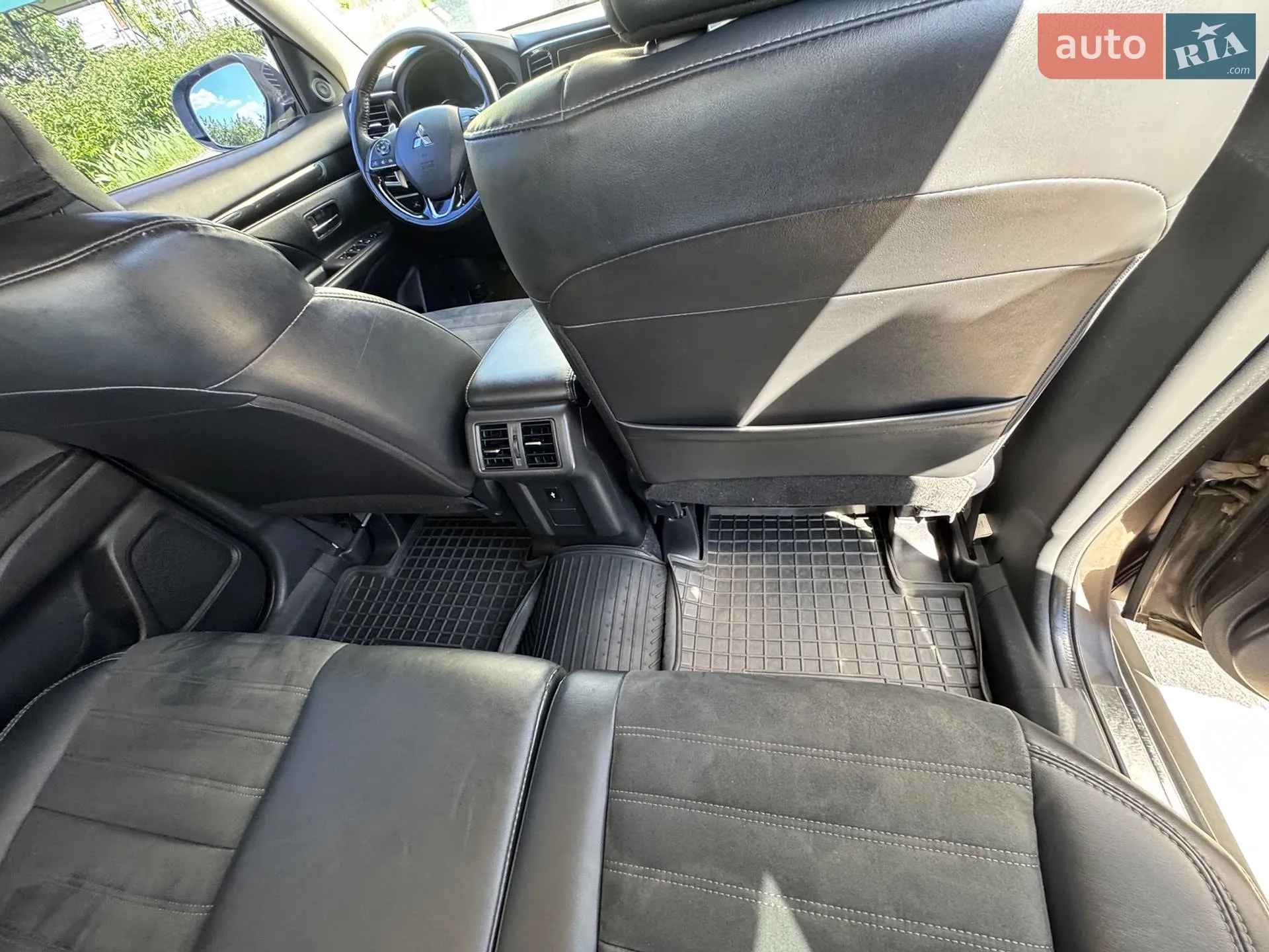 2018 Mitsubishi Outlander - мініатюра 10