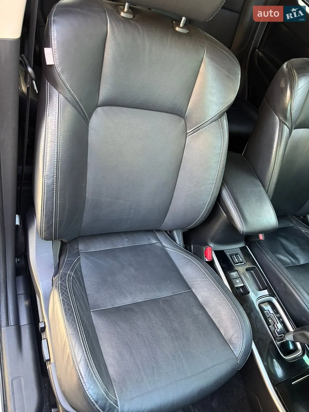 2018 Mitsubishi Outlander - мініатюра 33