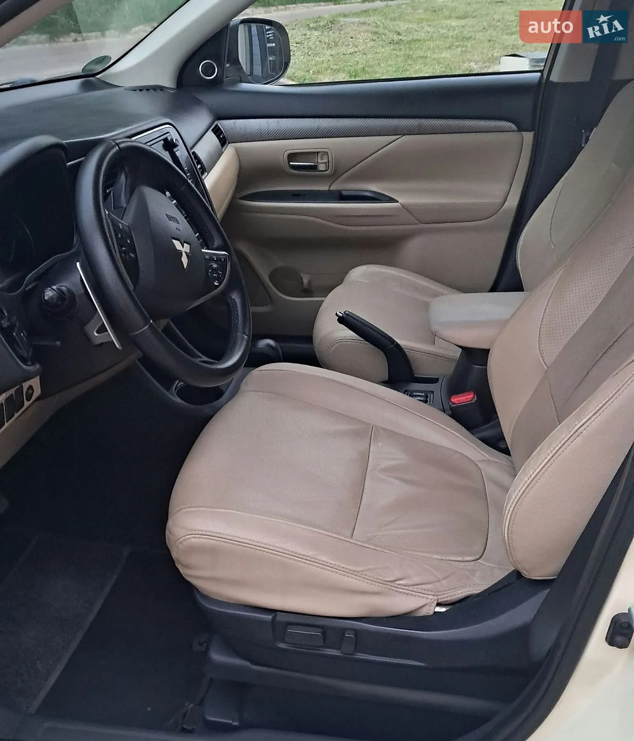 2012 Mitsubishi Outlander - мініатюра 15