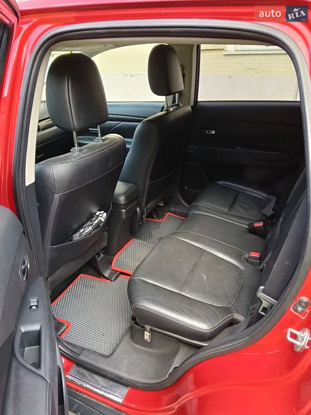 2016 Mitsubishi Outlander - мініатюра 7