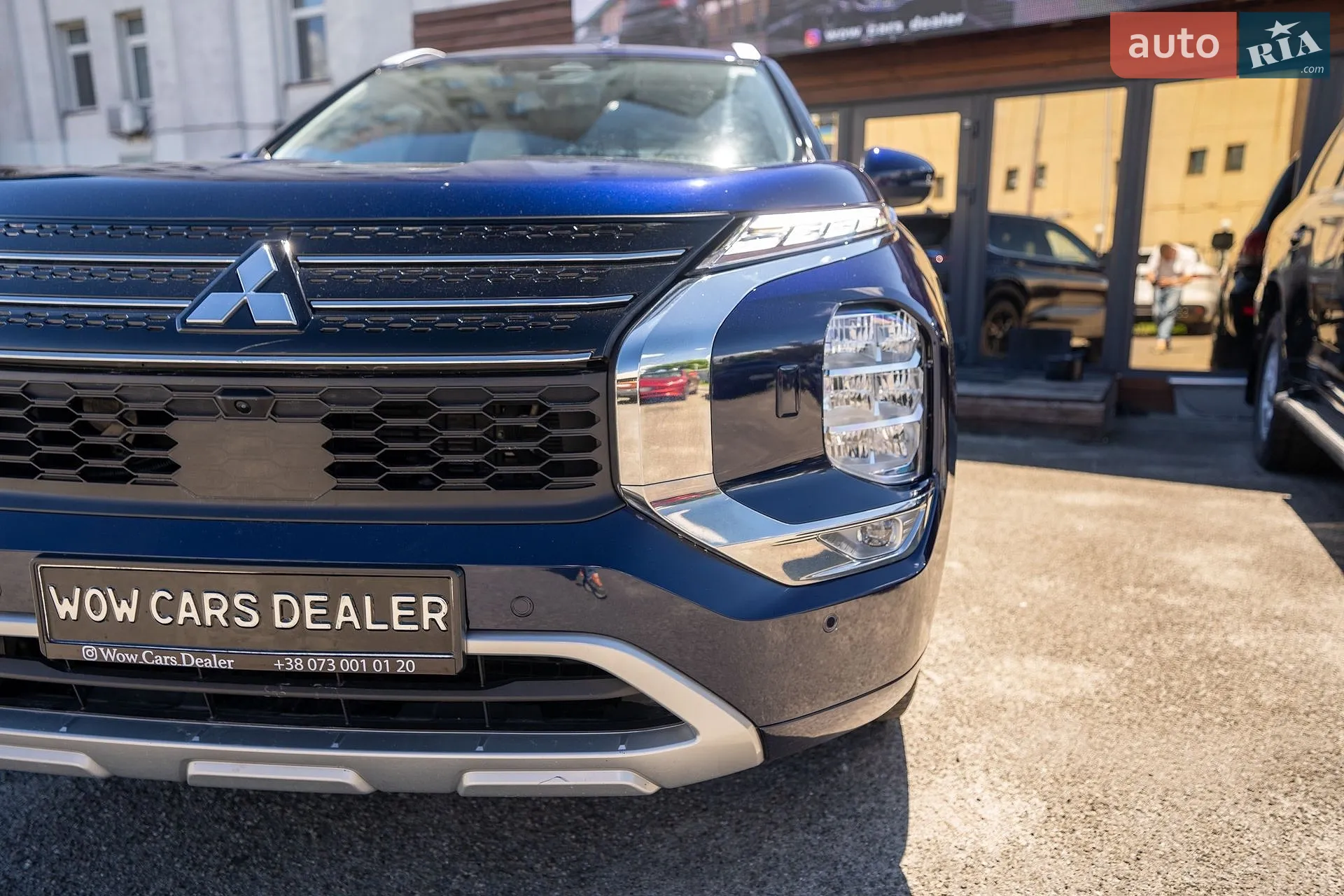 2023 Mitsubishi Outlander - мініатюра 12