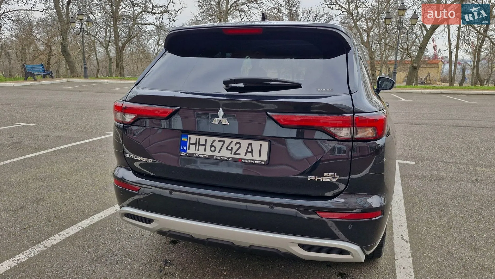 2023 Mitsubishi Outlander - мініатюра 13