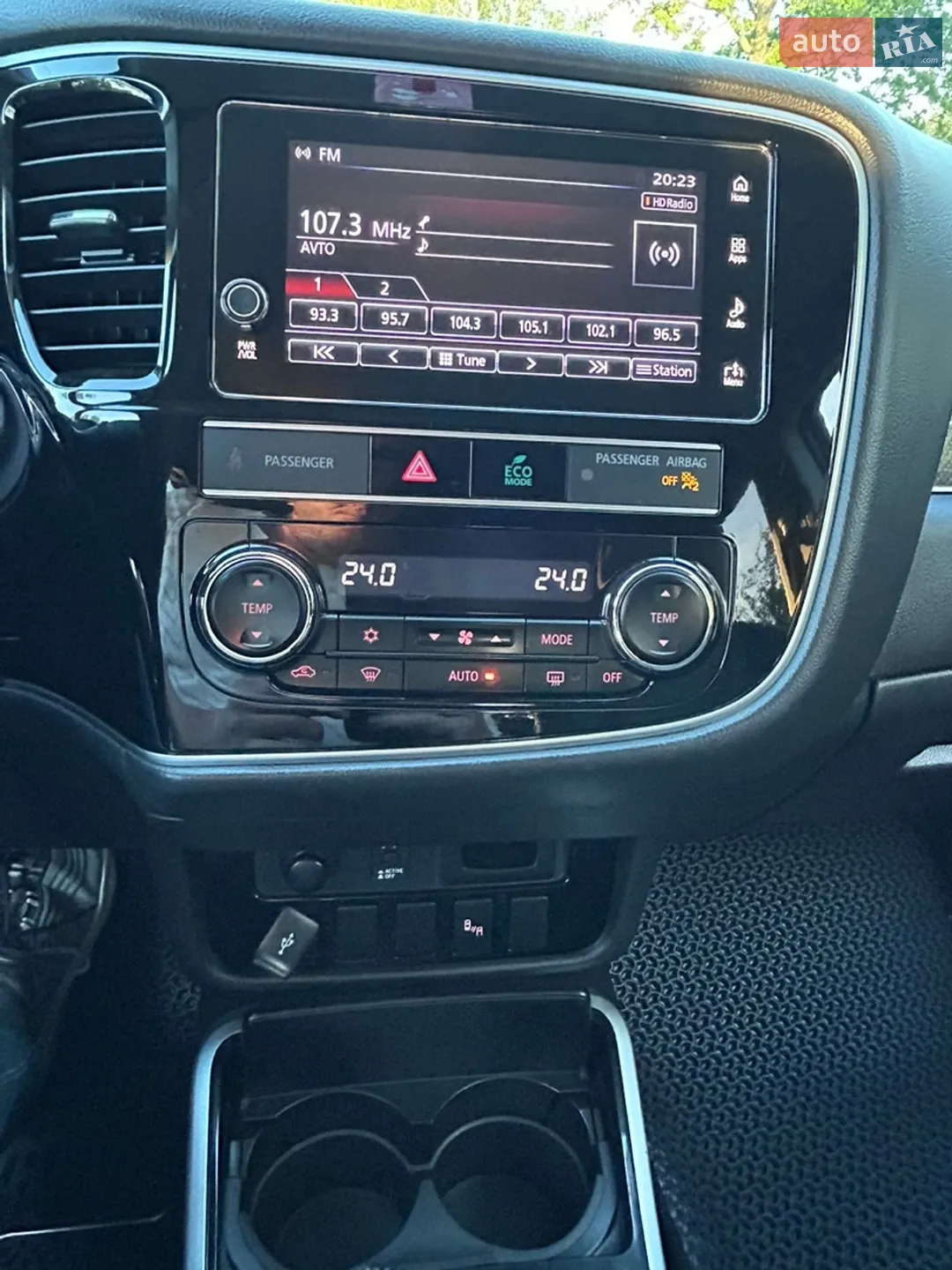 2018 Mitsubishi Outlander - мініатюра 16