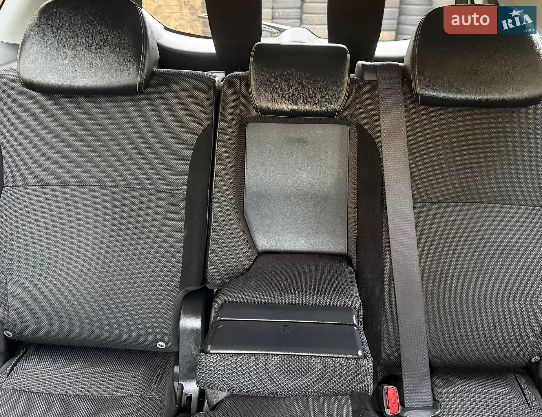 2011 Mitsubishi Outlander - мініатюра 71