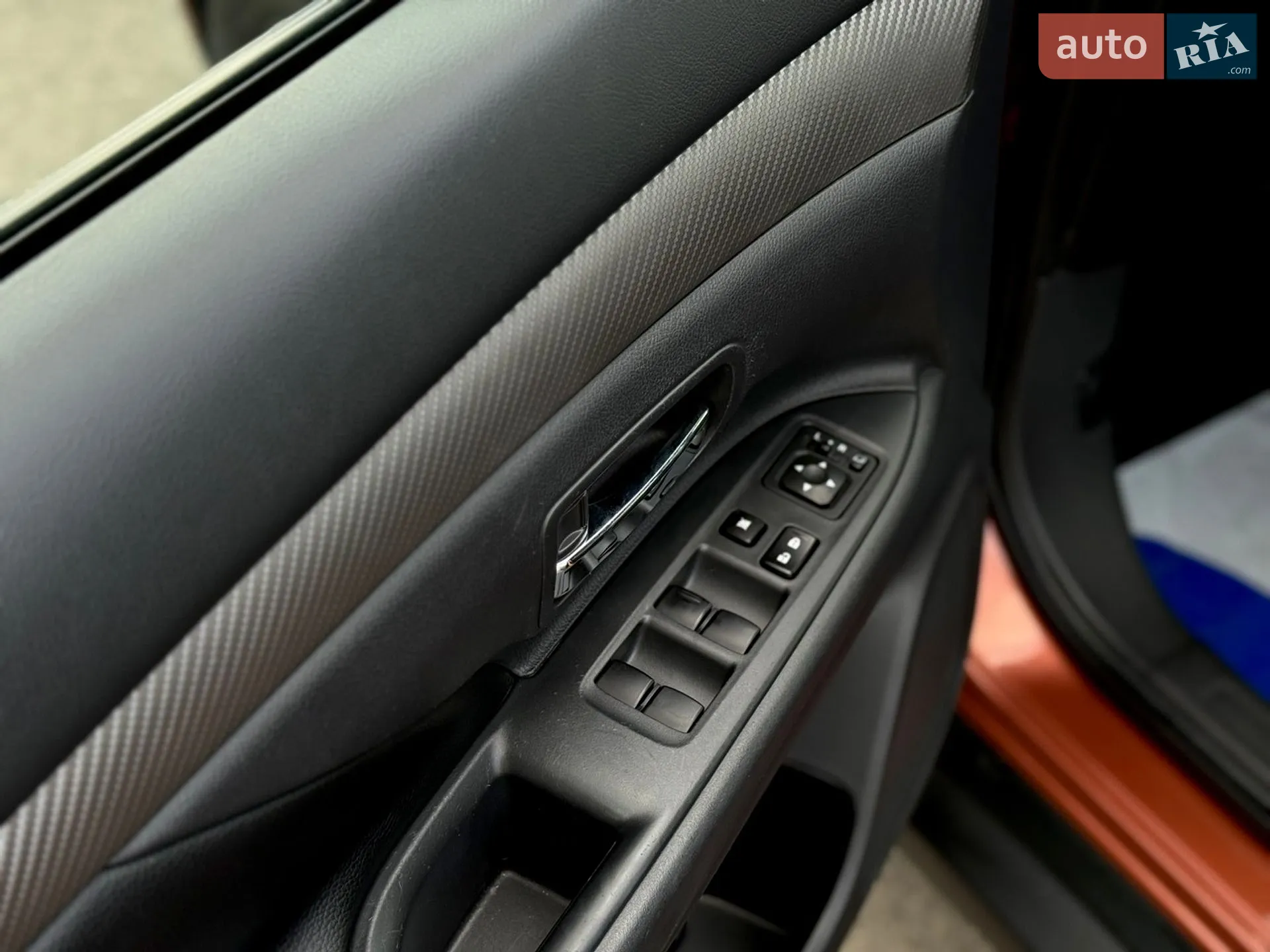 2012 Mitsubishi Outlander - мініатюра 34