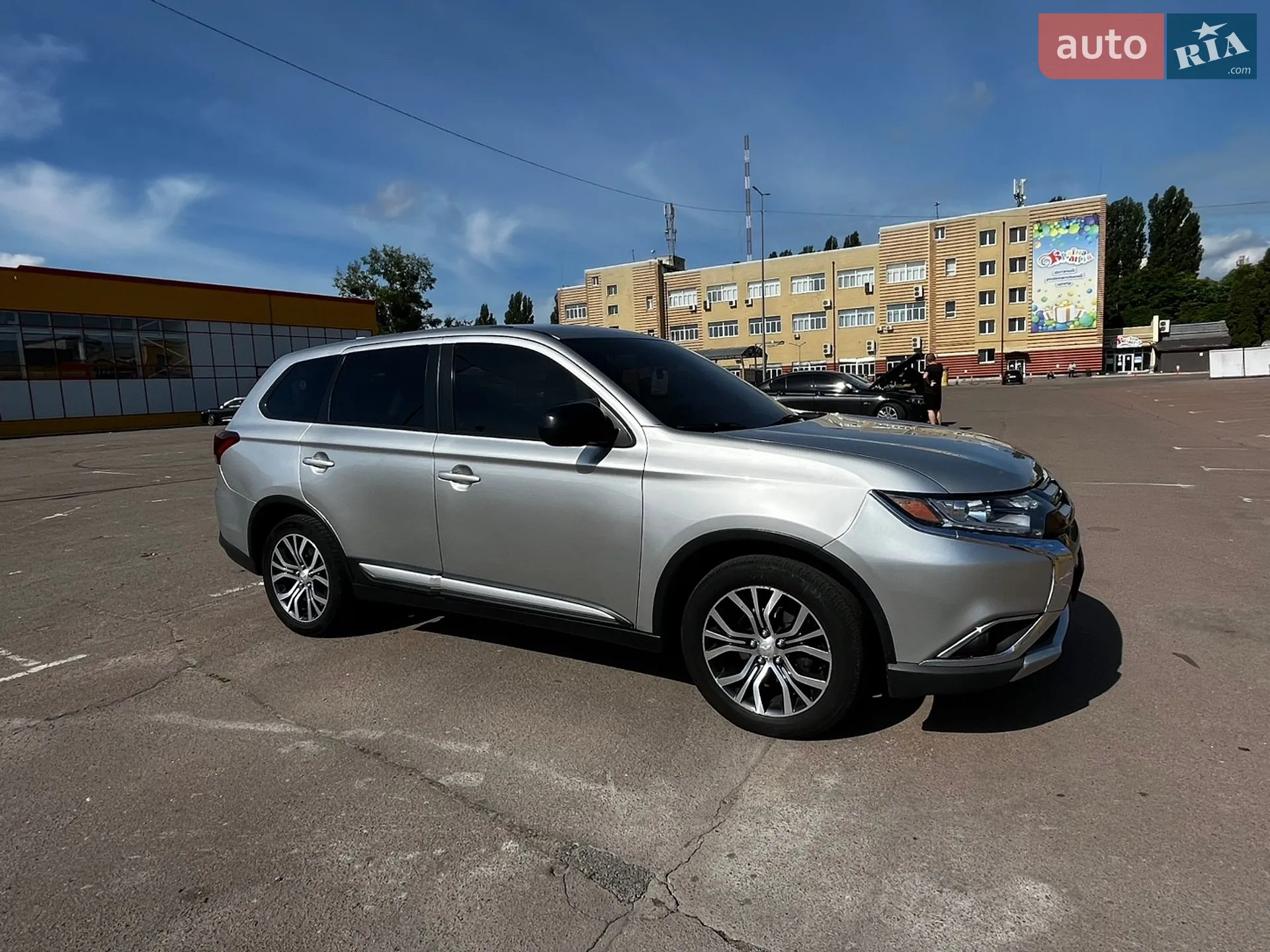 2018 Mitsubishi Outlander - мініатюра 6