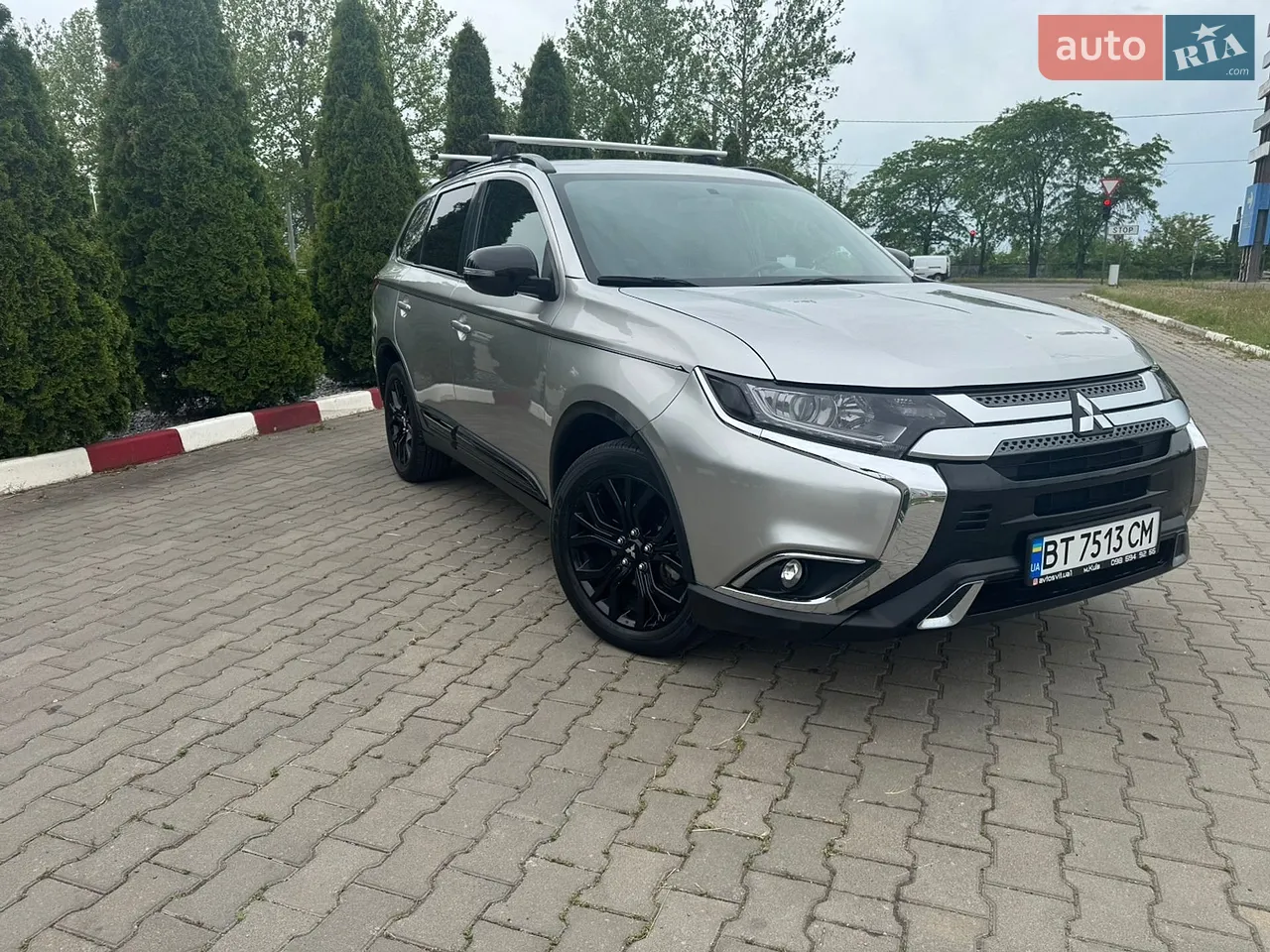2017 Mitsubishi Outlander - мініатюра 27