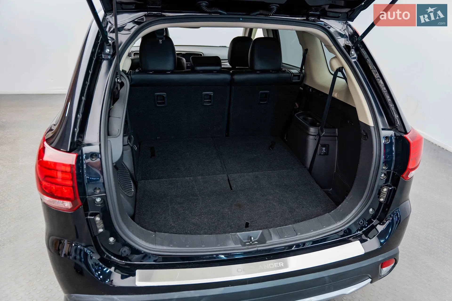 2017 Mitsubishi Outlander - мініатюра 7