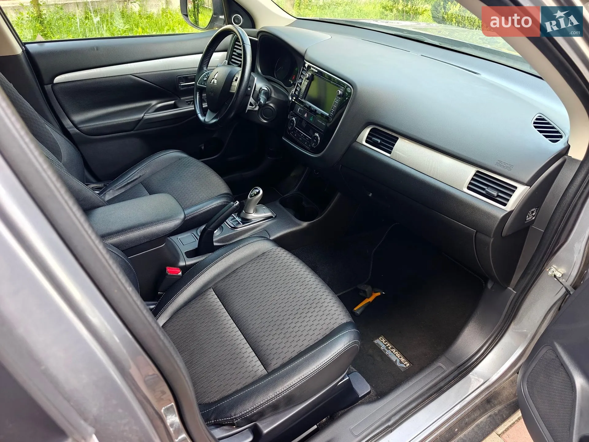 2015 Mitsubishi Outlander - мініатюра 25