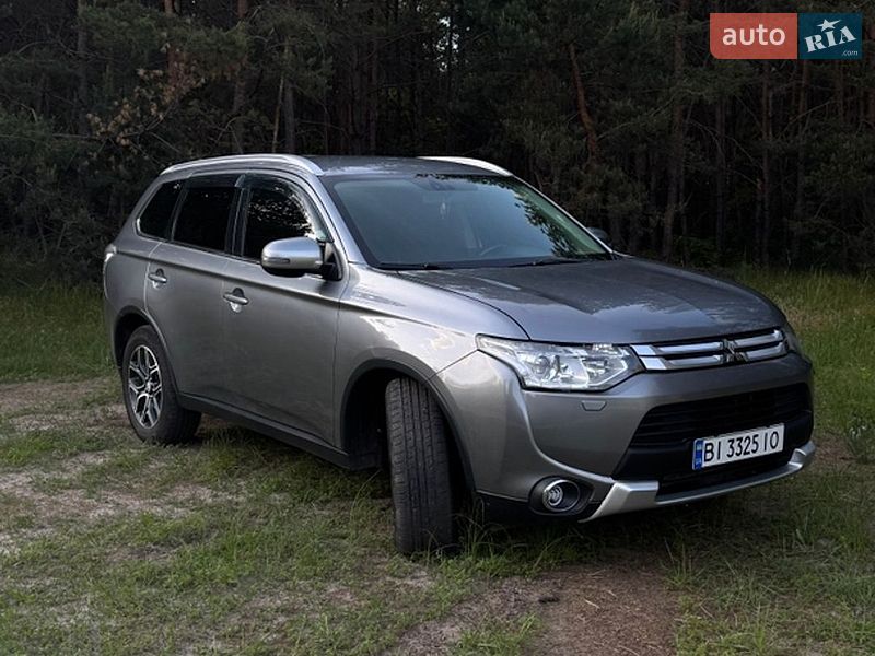 Mitsubishi Outlander 2014