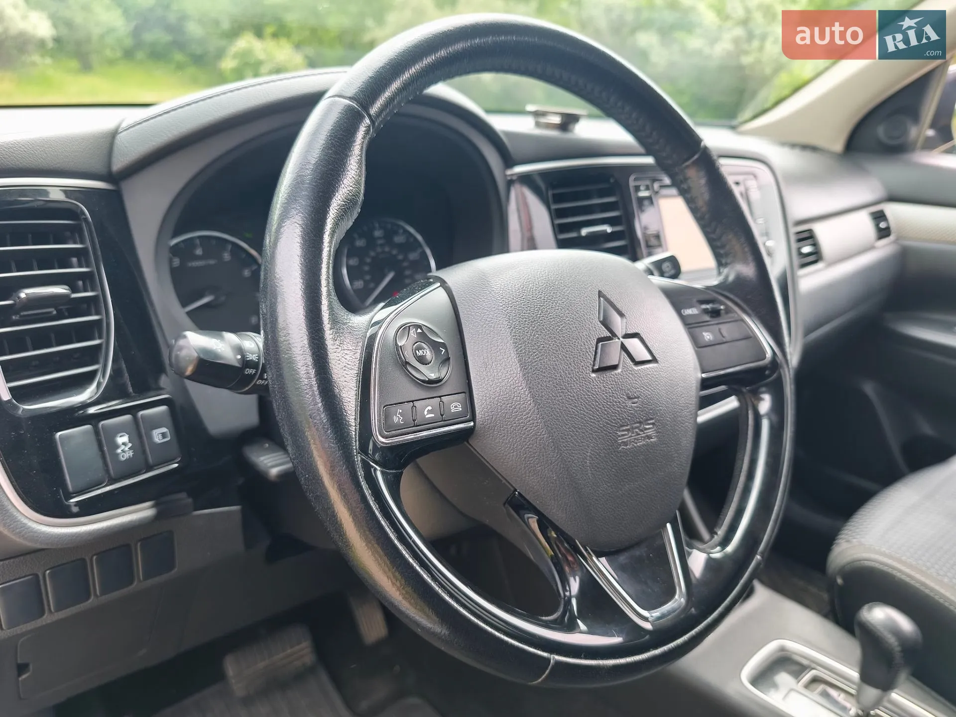 2015 Mitsubishi Outlander - мініатюра 6