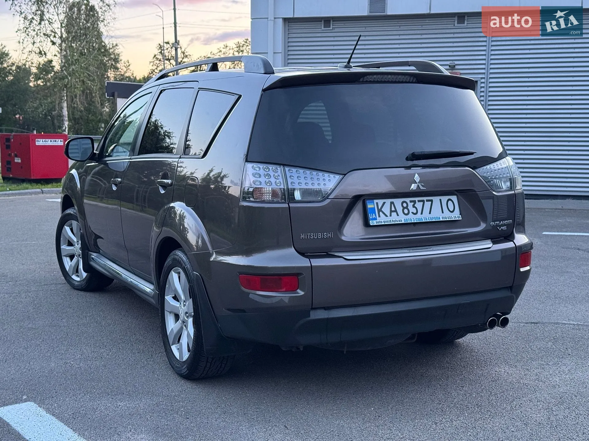 2010 Mitsubishi Outlander - мініатюра 8