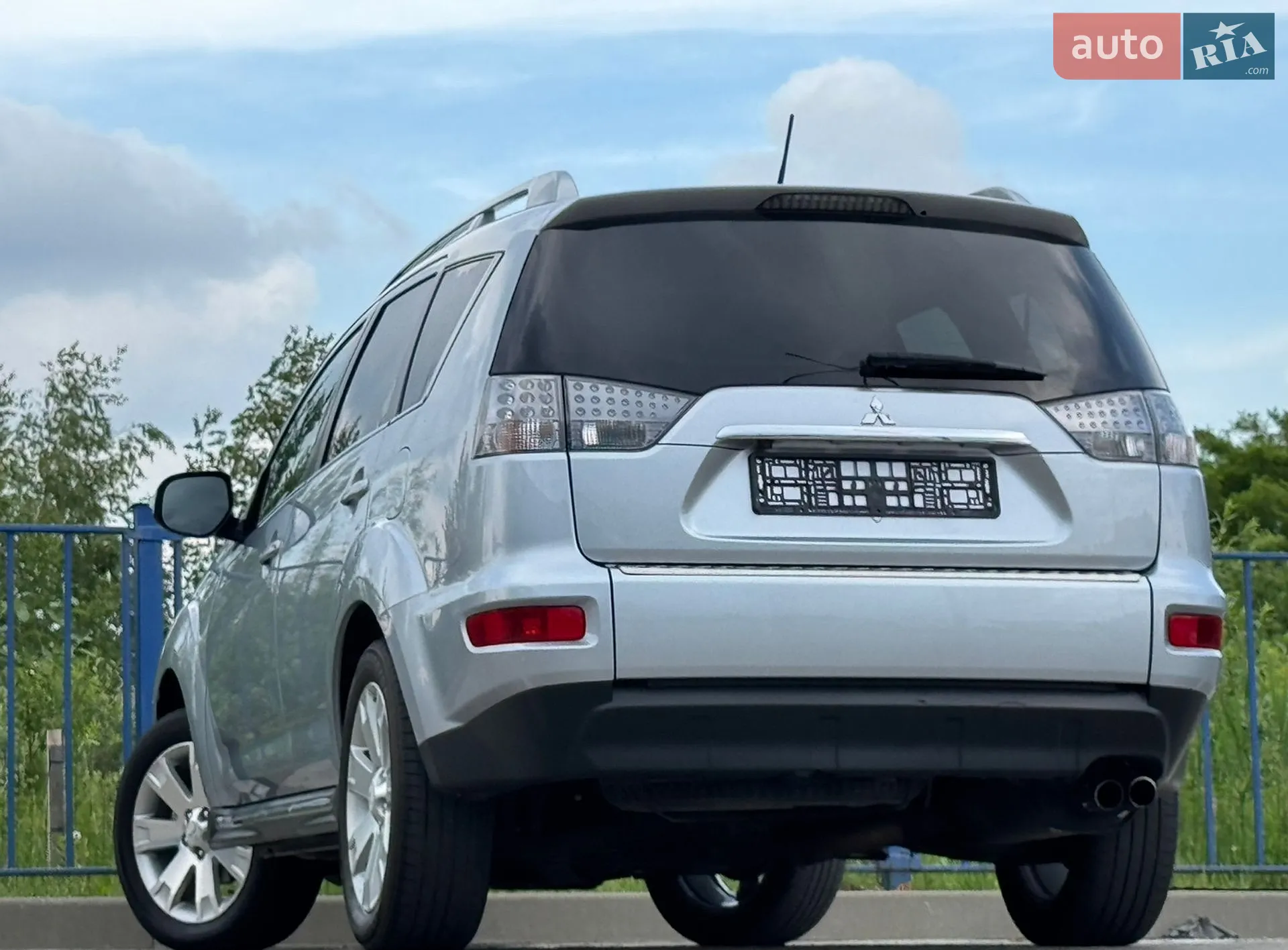 2012 Mitsubishi Outlander - мініатюра 18