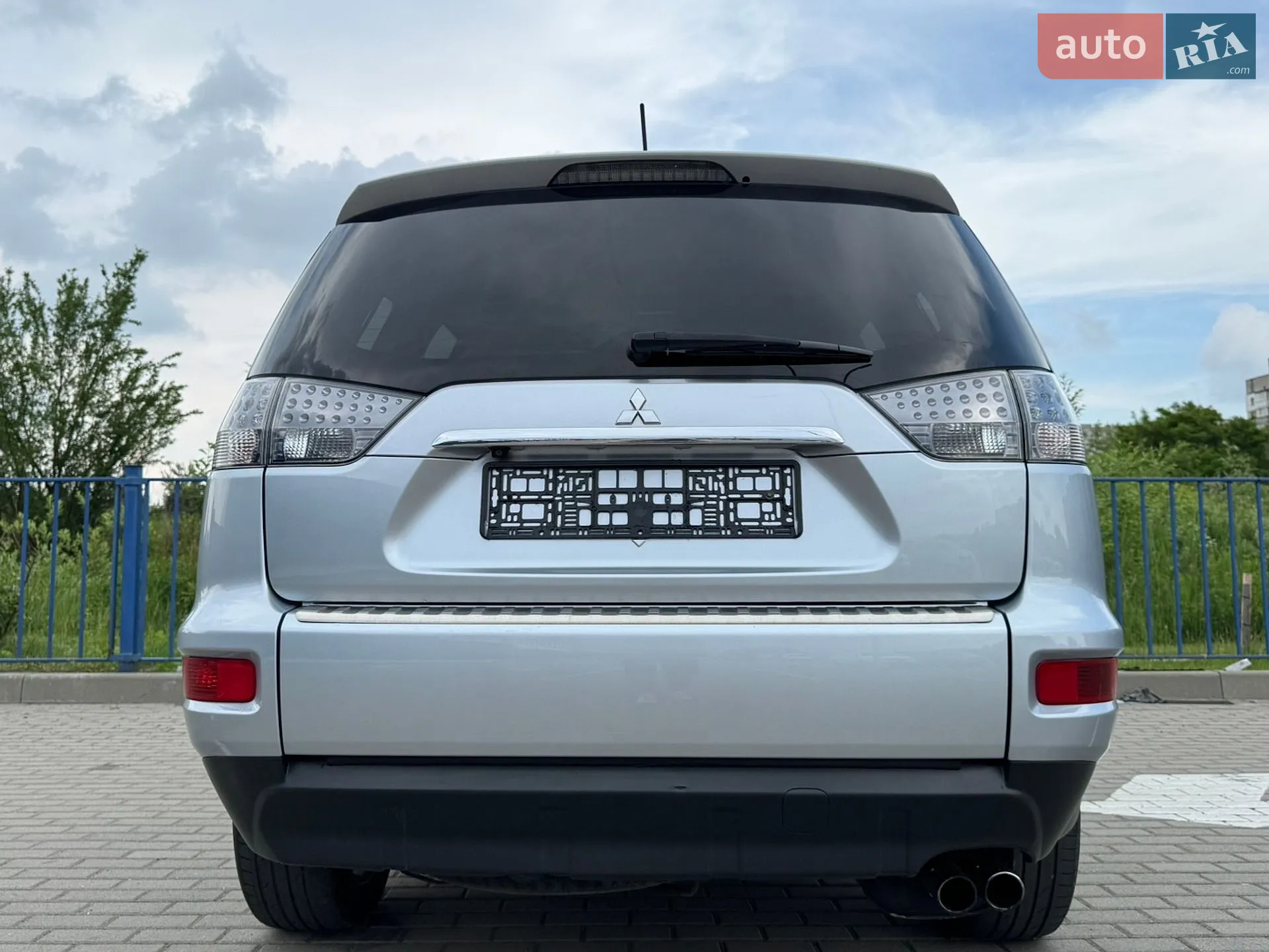2012 Mitsubishi Outlander - мініатюра 24