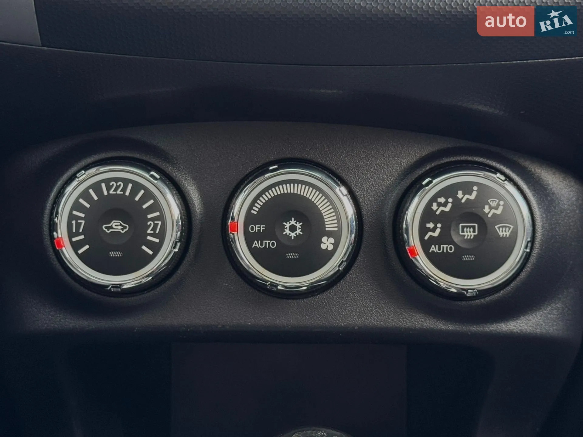 2012 Mitsubishi Outlander - мініатюра 66
