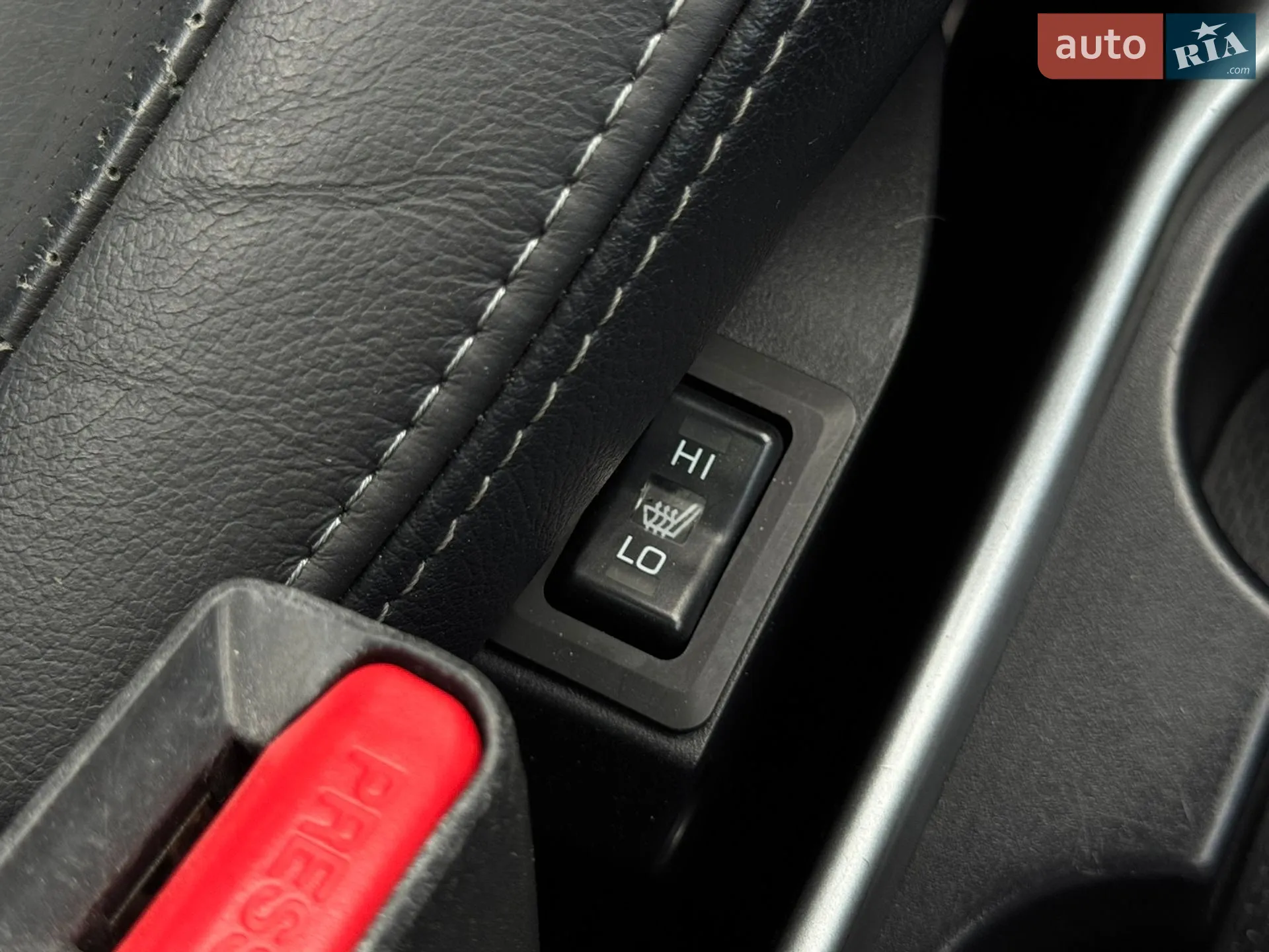 2012 Mitsubishi Outlander - мініатюра 69