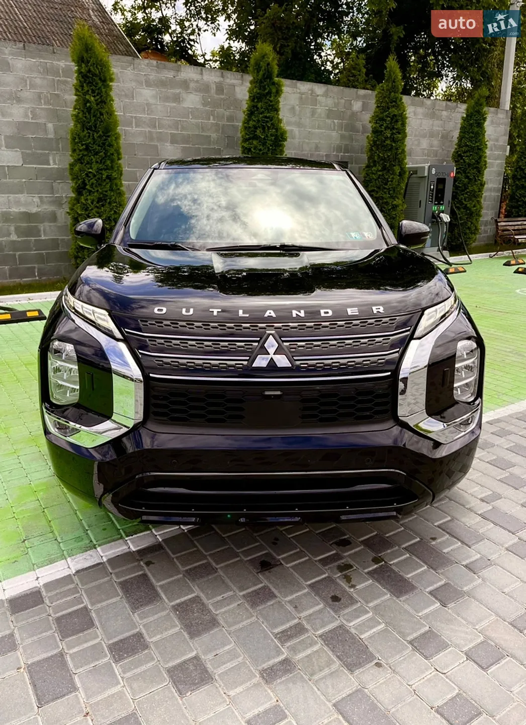 2022 Mitsubishi Outlander - мініатюра 16