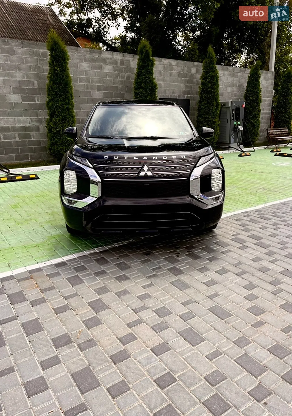 2022 Mitsubishi Outlander - мініатюра 18