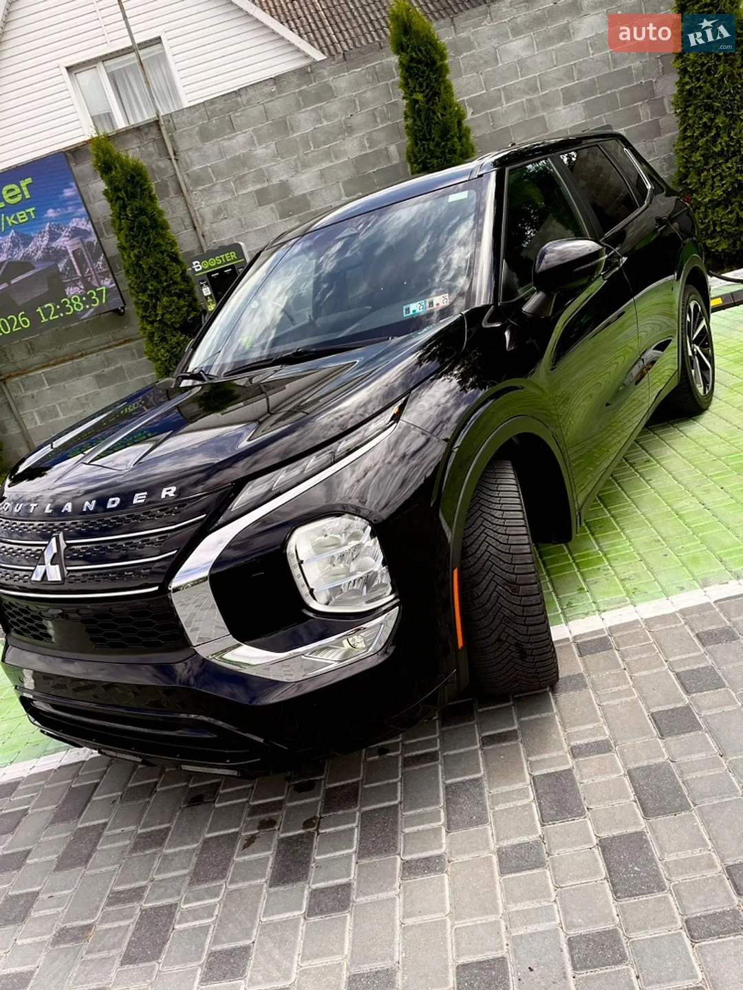 2022 Mitsubishi Outlander - мініатюра 4