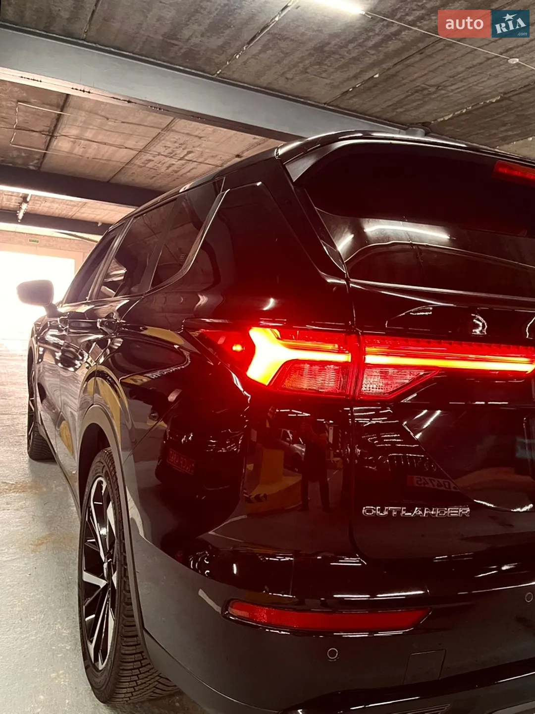 2022 Mitsubishi Outlander - мініатюра 37