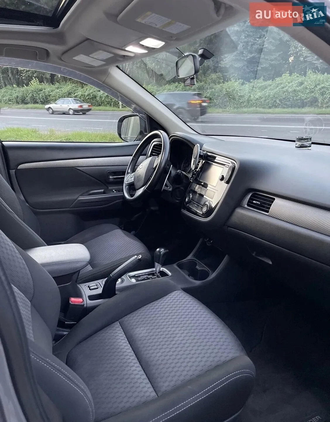 2015 Mitsubishi Outlander - мініатюра 6
