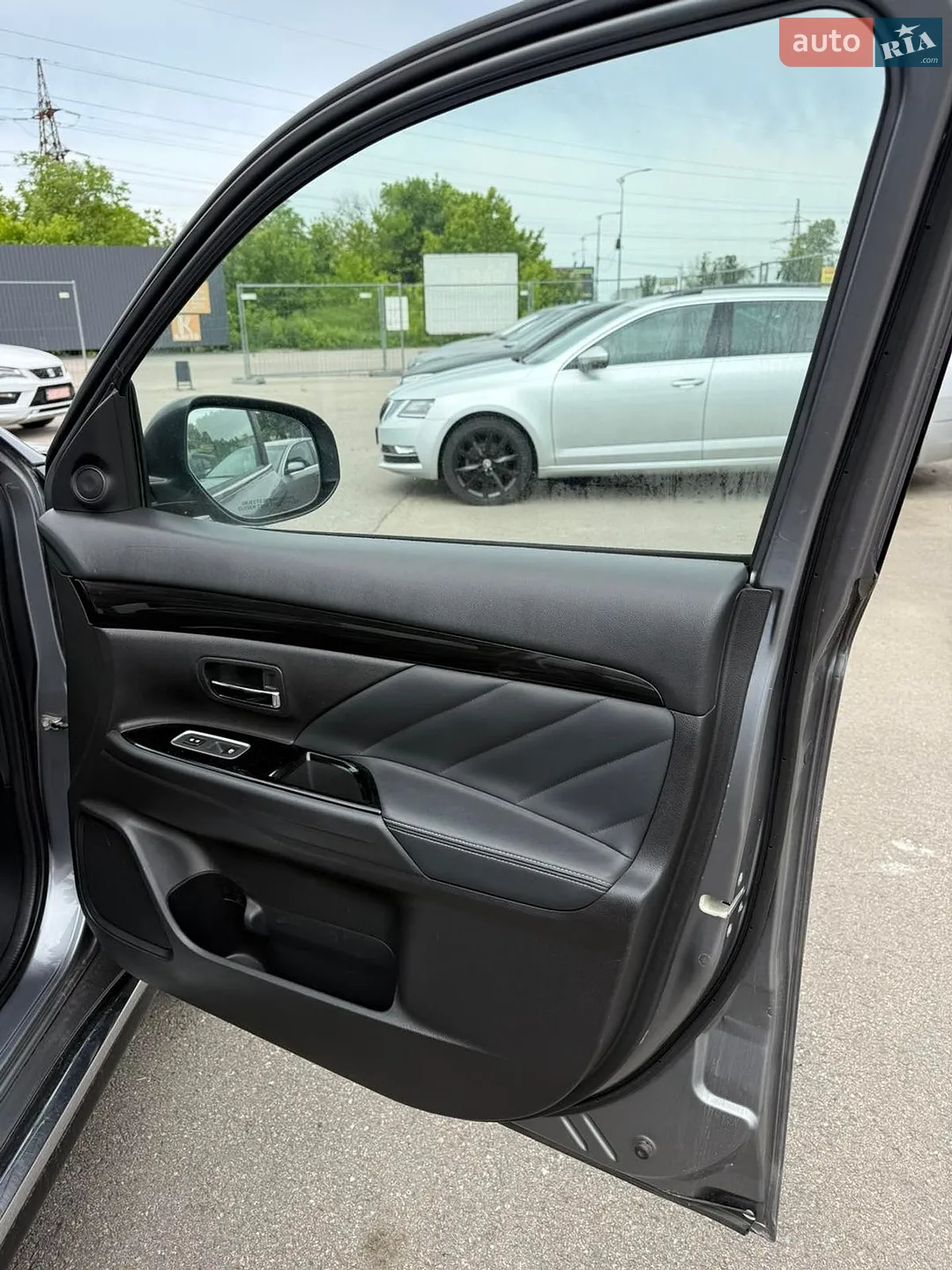 2018 Mitsubishi Outlander - мініатюра 7