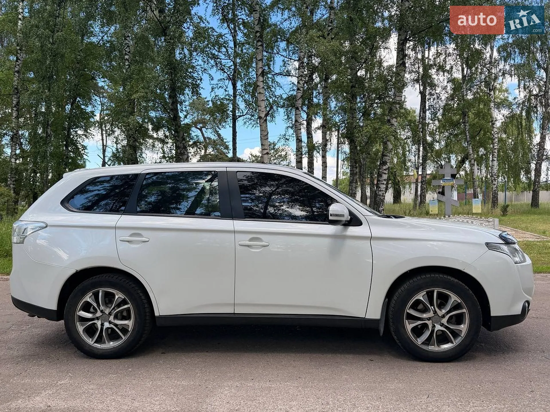 2014 Mitsubishi Outlander - мініатюра 11