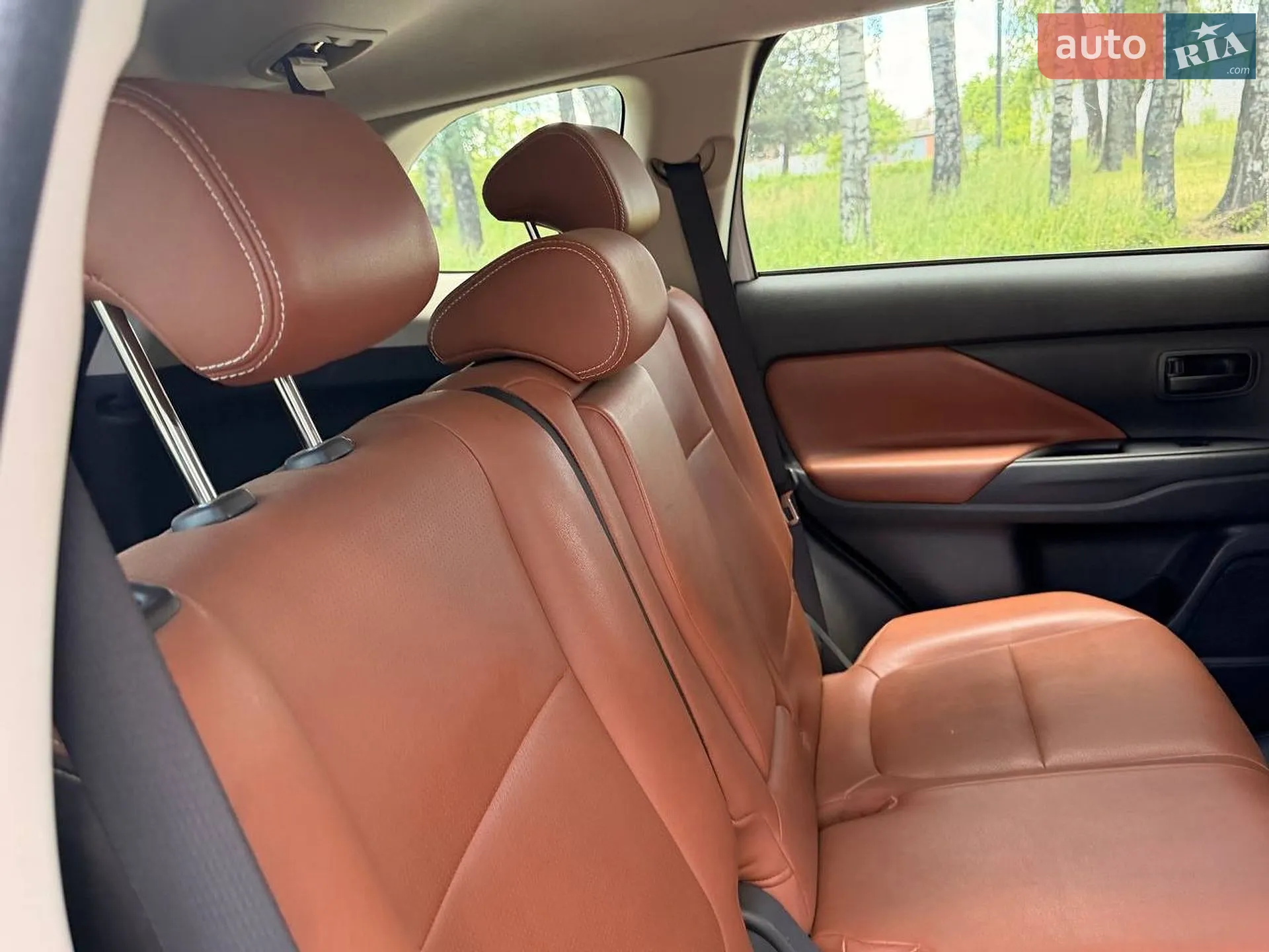 2014 Mitsubishi Outlander - мініатюра 31